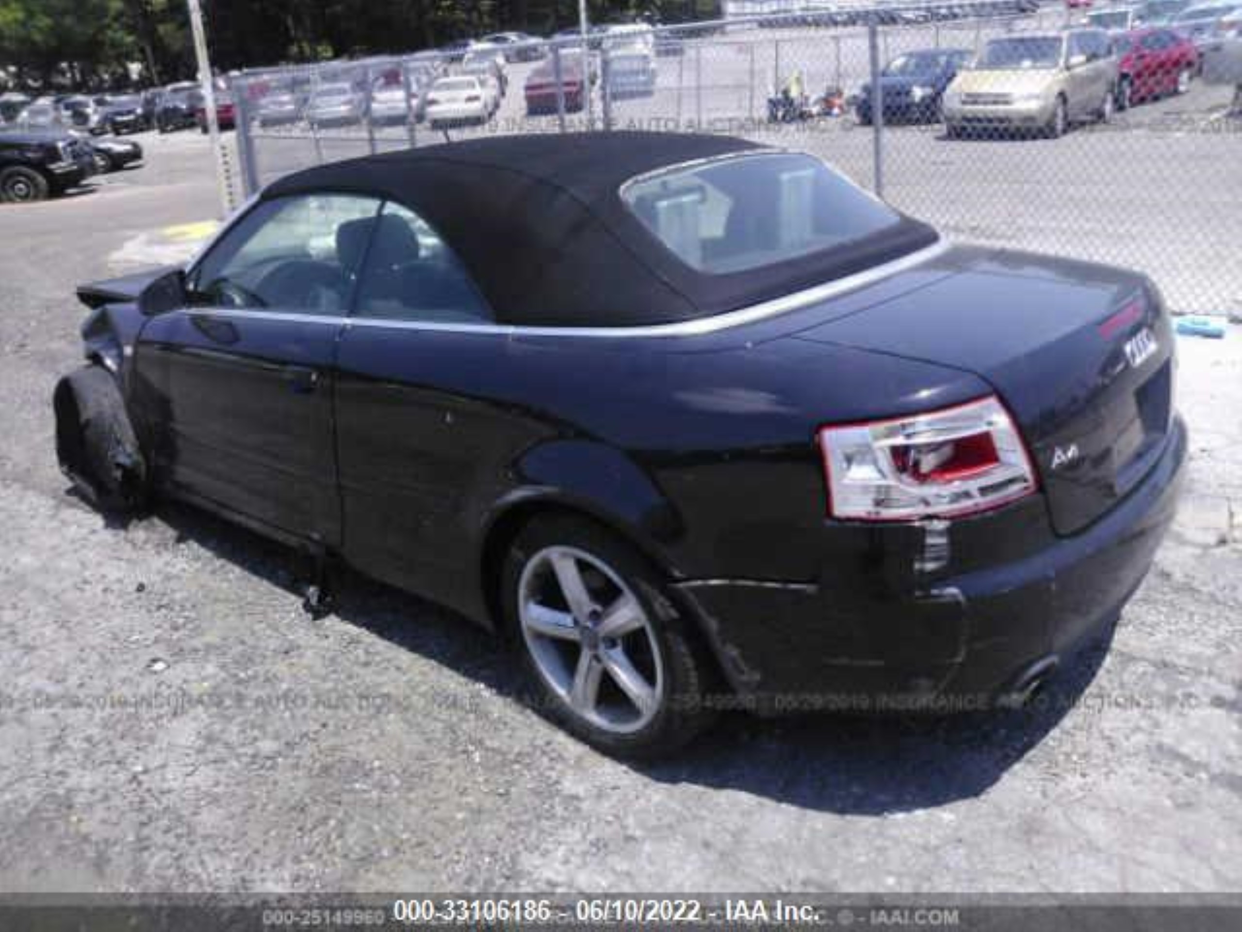 Photo 2 VIN: WAUDH48HX7K019596 - AUDI A4 