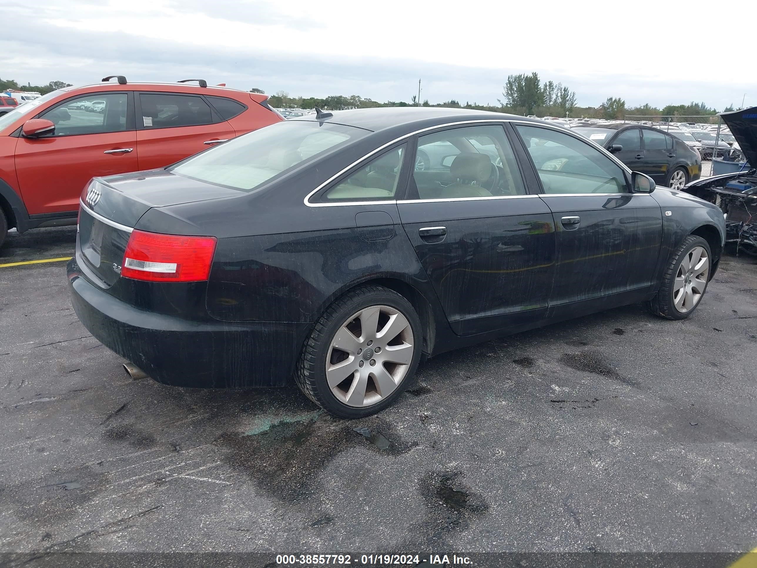 Photo 3 VIN: WAUDH74F37N165665 - AUDI A6 