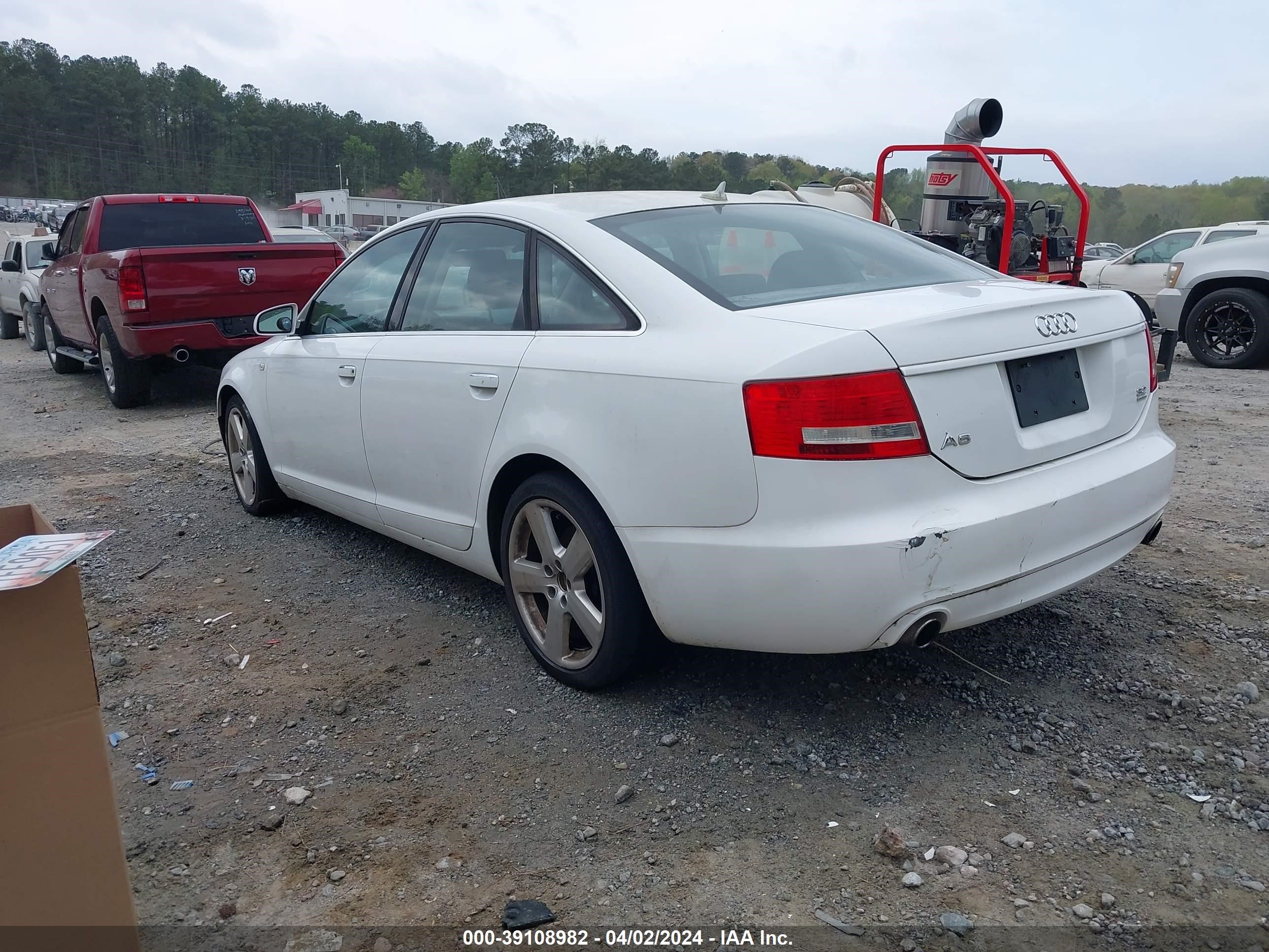 Photo 2 VIN: WAUDH74F88N156879 - AUDI A6 