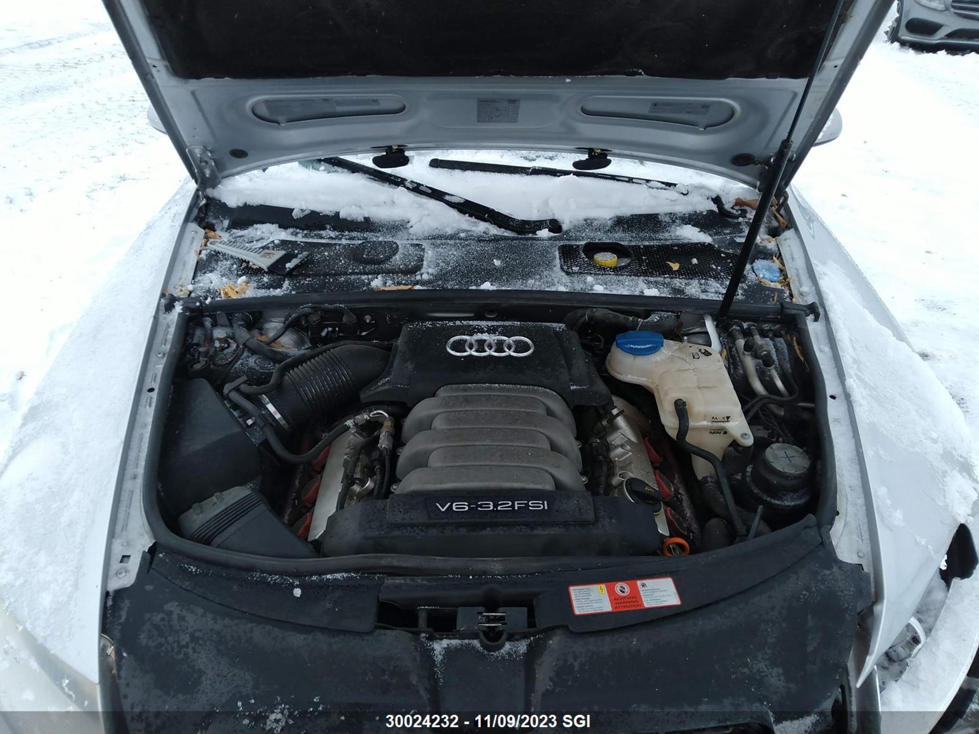 Photo 9 VIN: WAUDH74FX6N100228 - AUDI A6 