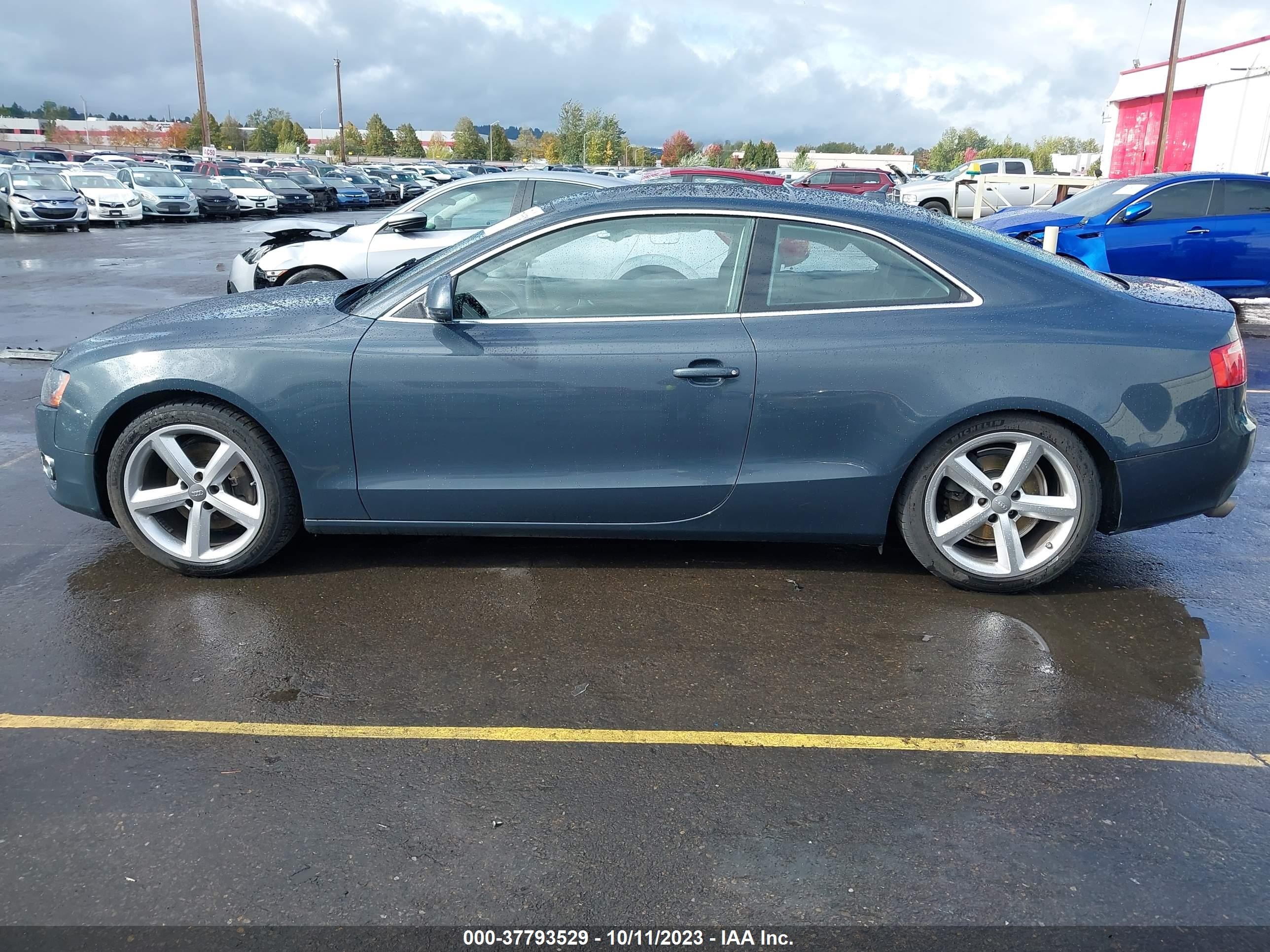 Photo 13 VIN: WAUDK78T78A032868 - AUDI A5 