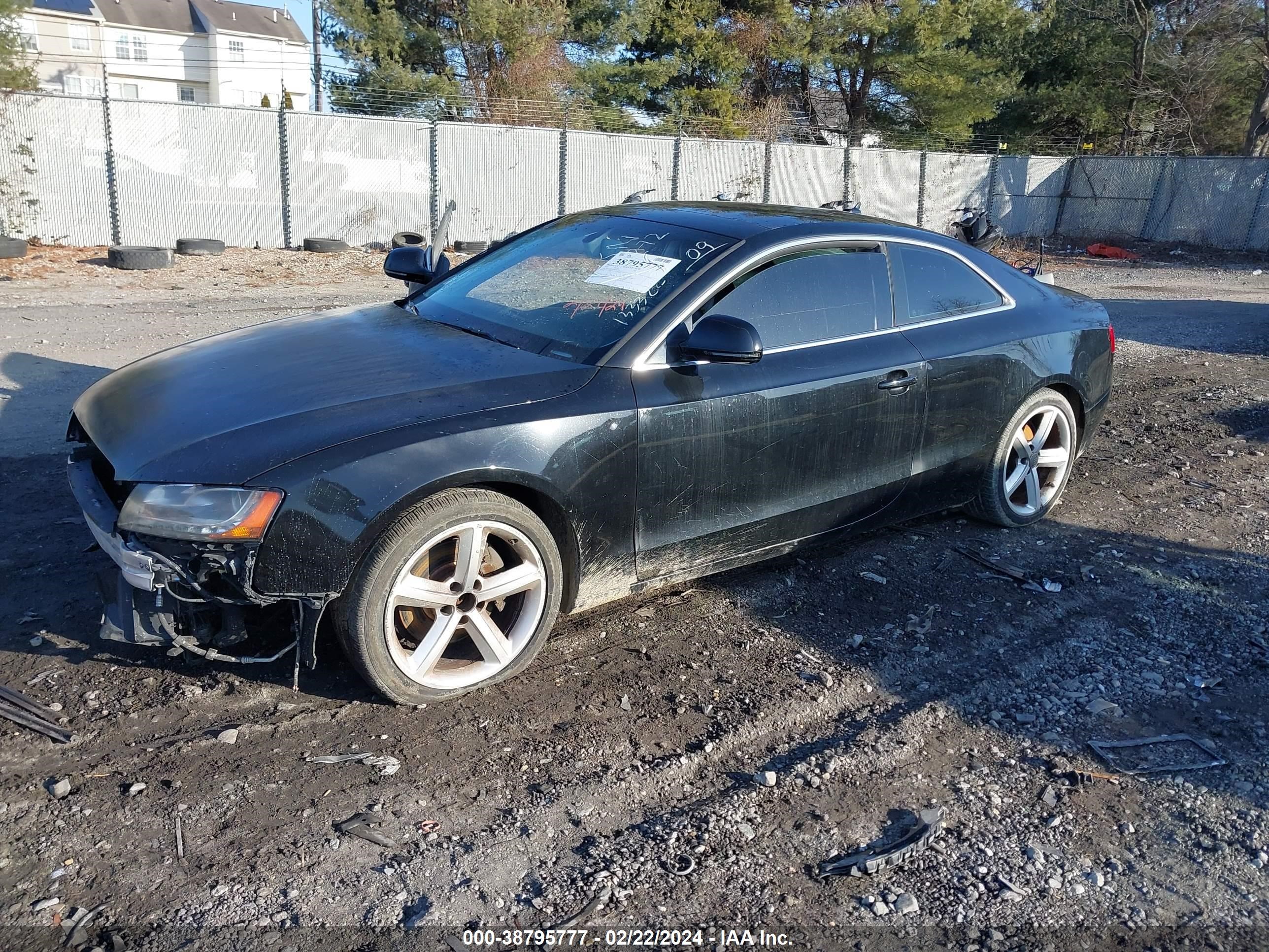 Photo 1 VIN: WAUDK78T79A022178 - AUDI A5 