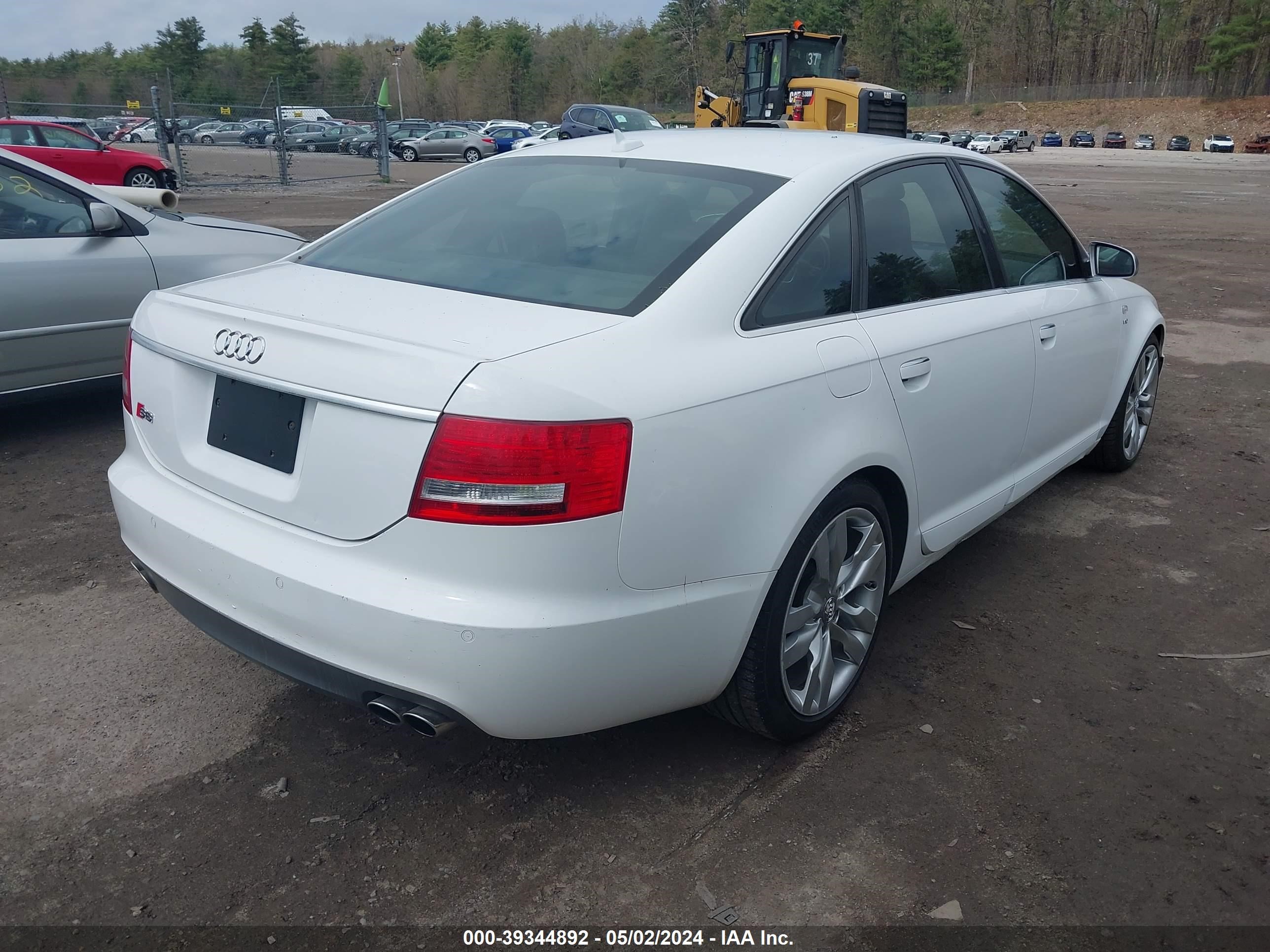 Photo 3 VIN: WAUDN74F48N148786 - AUDI S6 