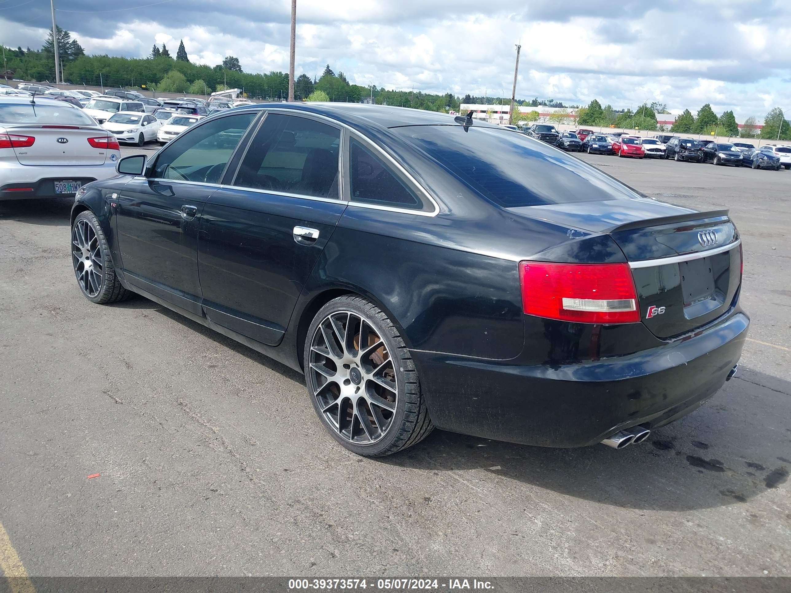 Photo 2 VIN: WAUDN74F98N144555 - AUDI S6 