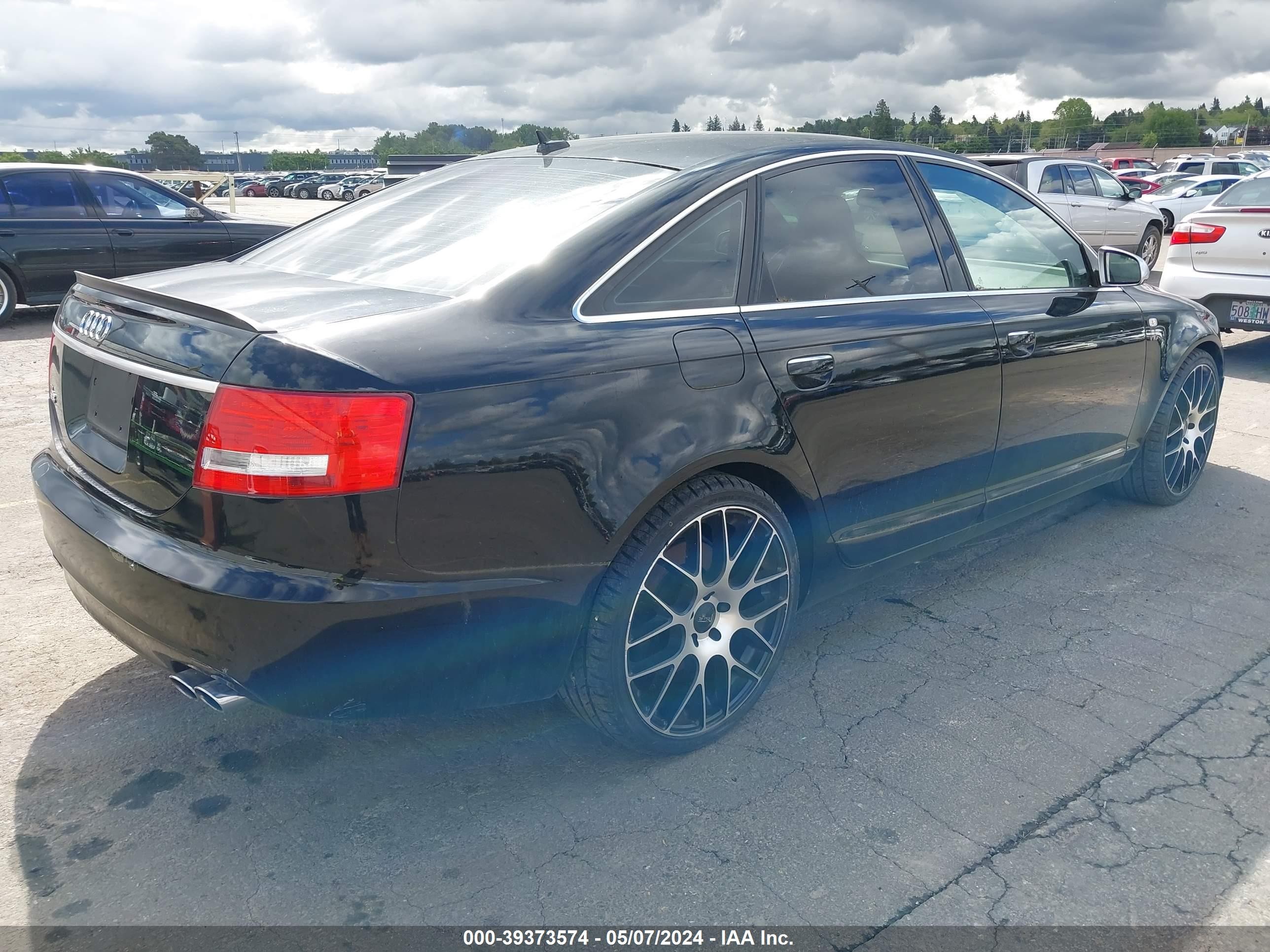 Photo 3 VIN: WAUDN74F98N144555 - AUDI S6 