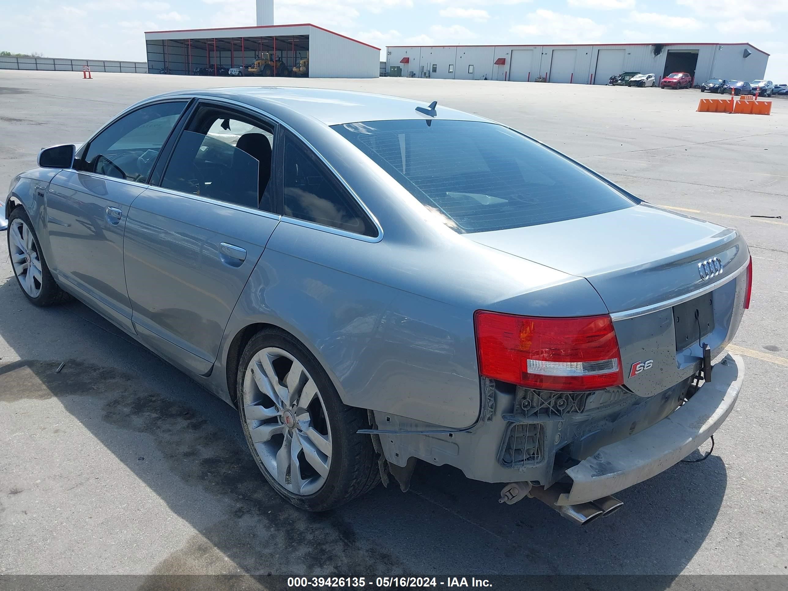 Photo 2 VIN: WAUDN74FX8N078095 - AUDI S6 