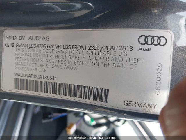 Photo 8 VIN: WAUDNAF42JA139641 - AUDI A4 