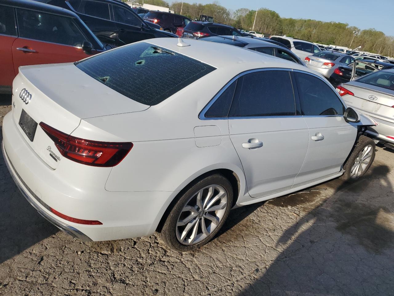 Photo 2 VIN: WAUDNAF47KA025426 - AUDI A4 