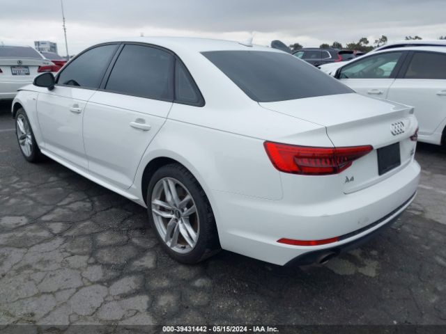 Photo 2 VIN: WAUDNAF4XHN041654 - AUDI A4 