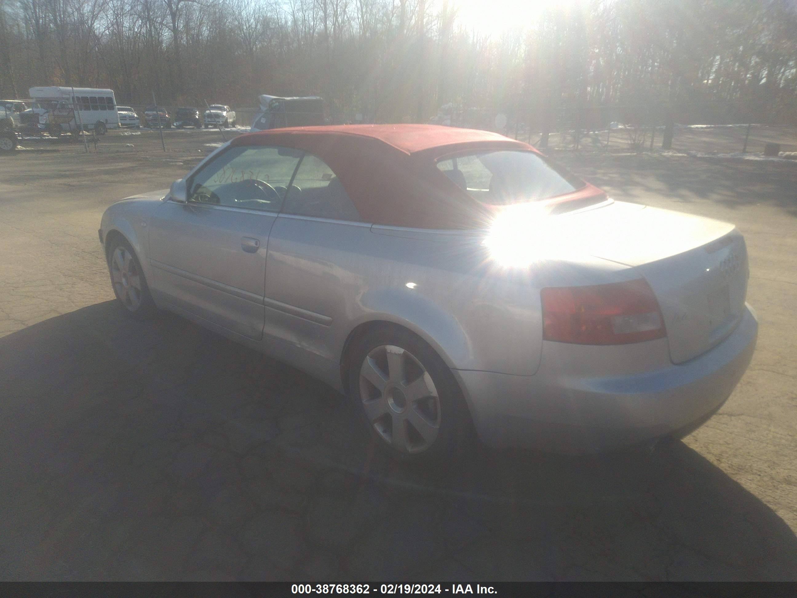 Photo 2 VIN: WAUDT48H45K003860 - AUDI A4 