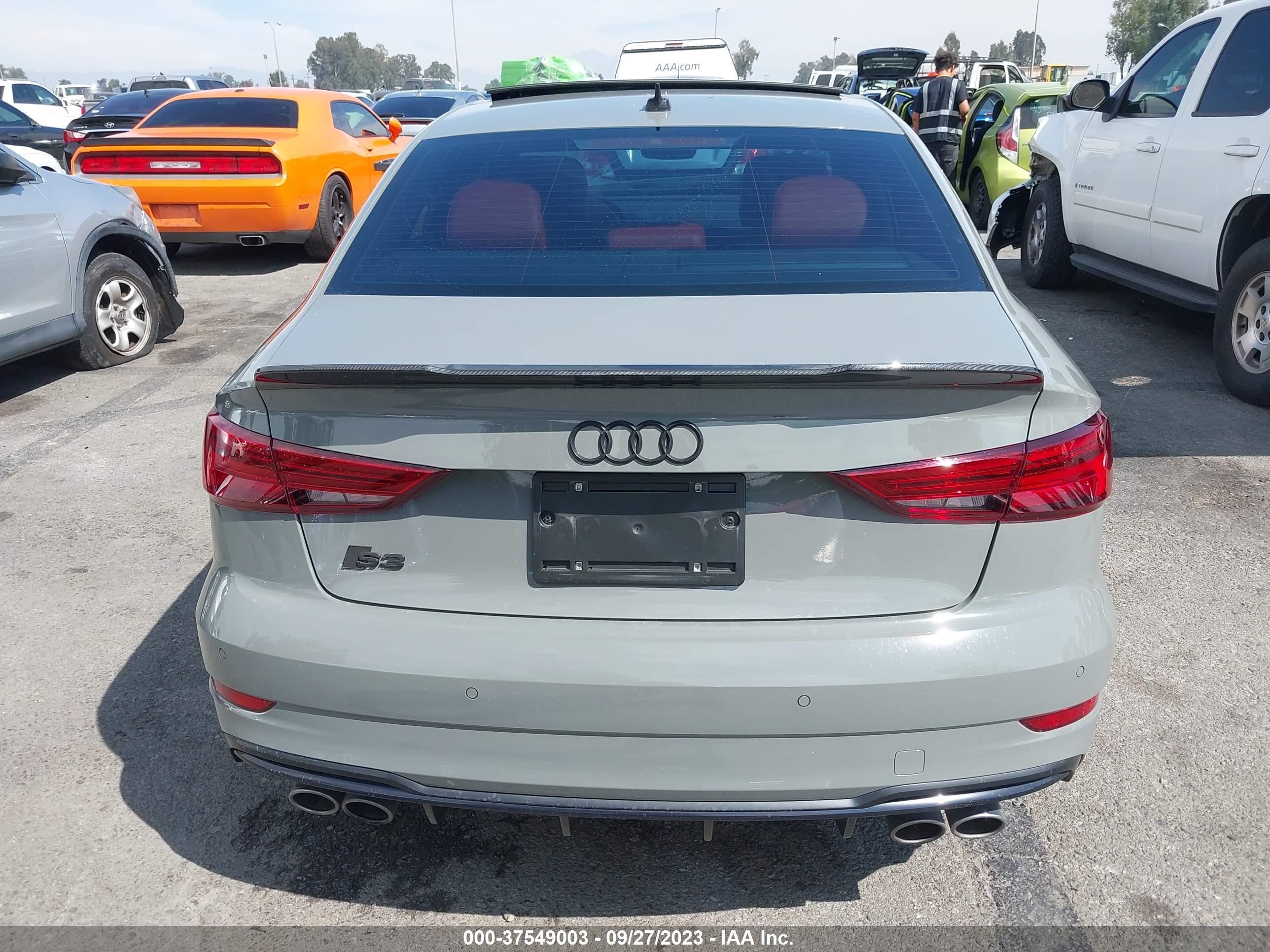 Photo 15 VIN: WAUE1GFF2LA042723 - AUDI S3 