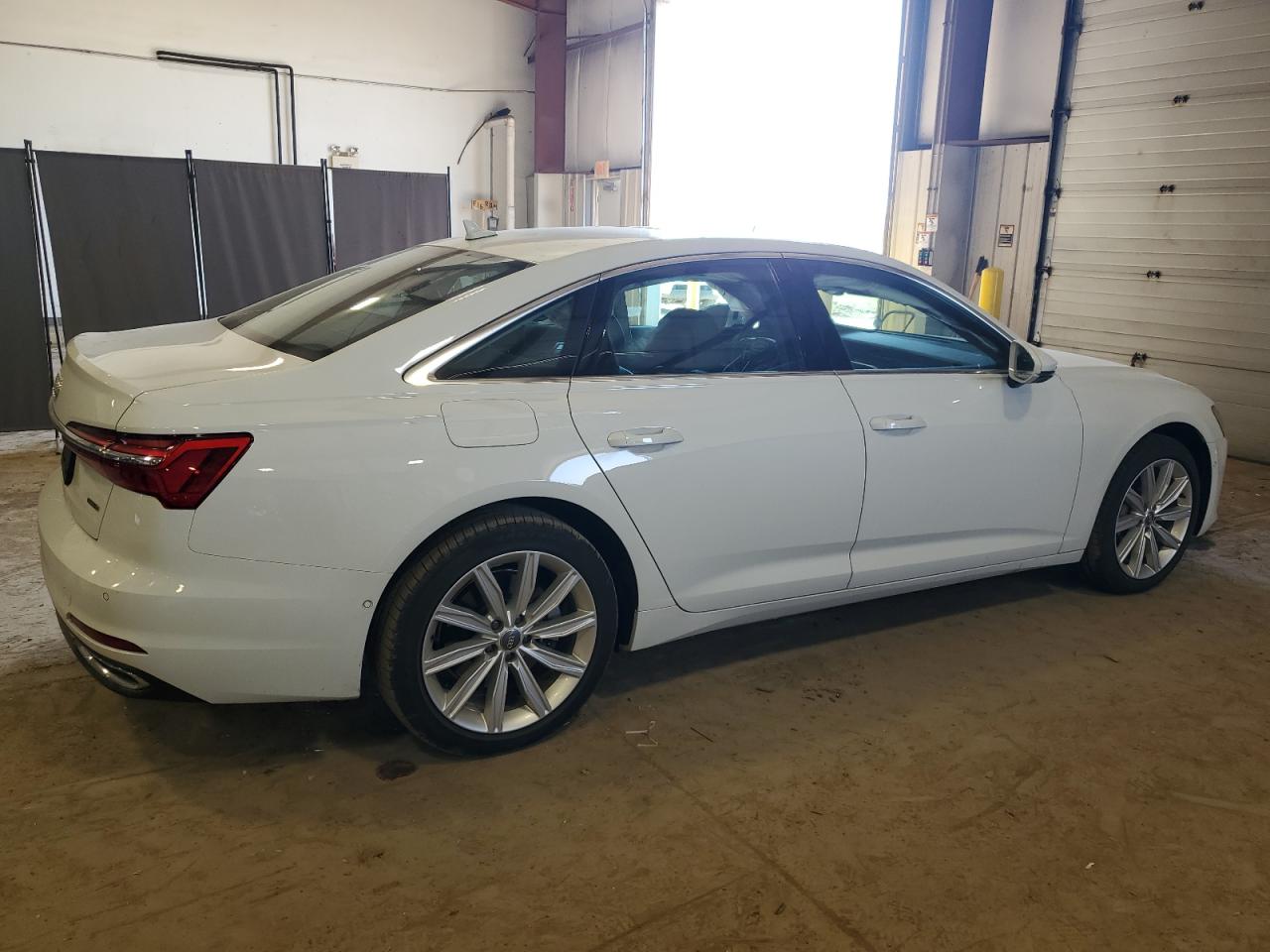 Photo 2 VIN: WAUE8AF24LN067024 - AUDI A6 