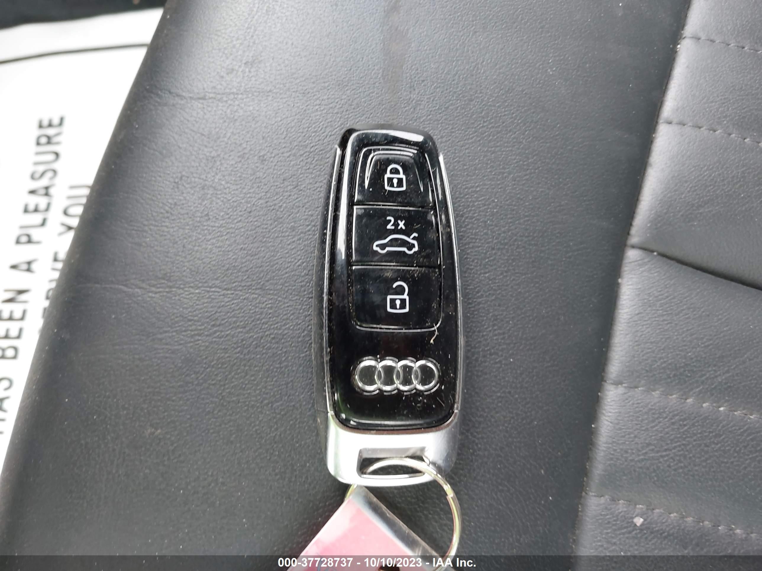 Photo 10 VIN: WAUE8AF29LN074289 - AUDI A6 