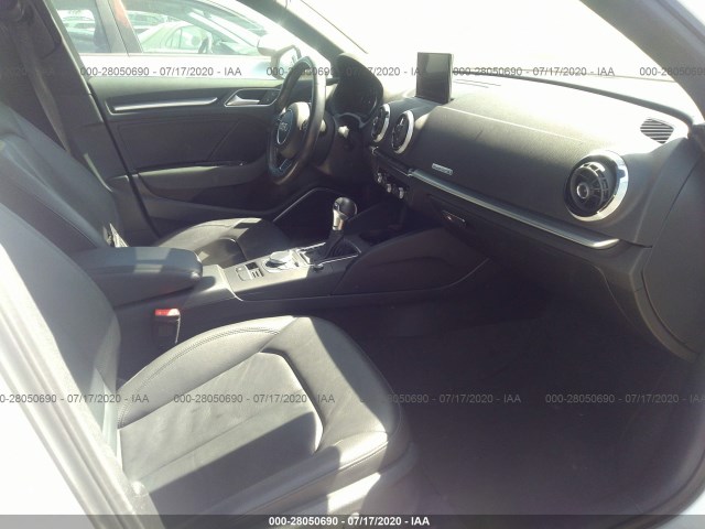 Photo 4 VIN: WAUE8GFF2G1065209 - AUDI A3 