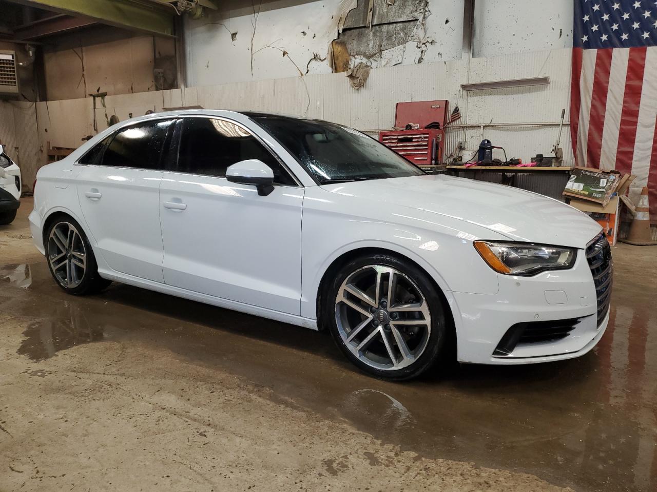 Photo 3 VIN: WAUE8GFFXG1081805 - AUDI A3 