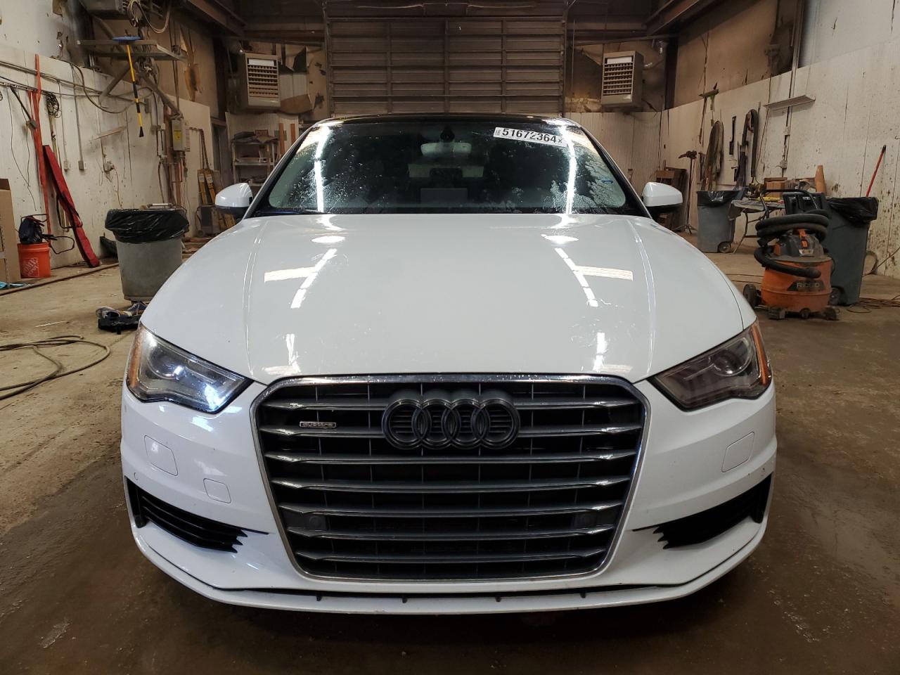 Photo 4 VIN: WAUE8GFFXG1081805 - AUDI A3 