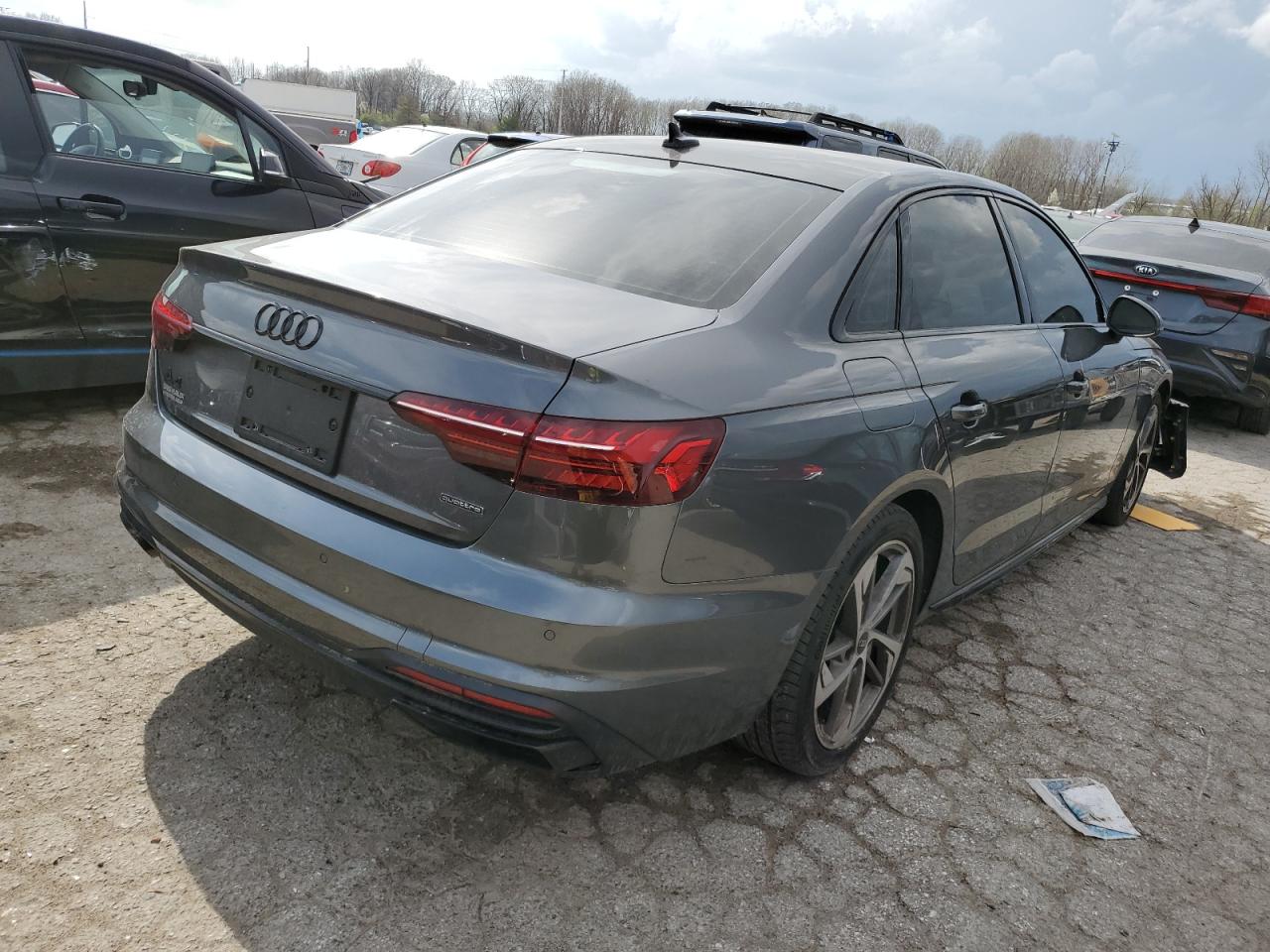 Photo 2 VIN: WAUEAAF43NN003744 - AUDI A4 