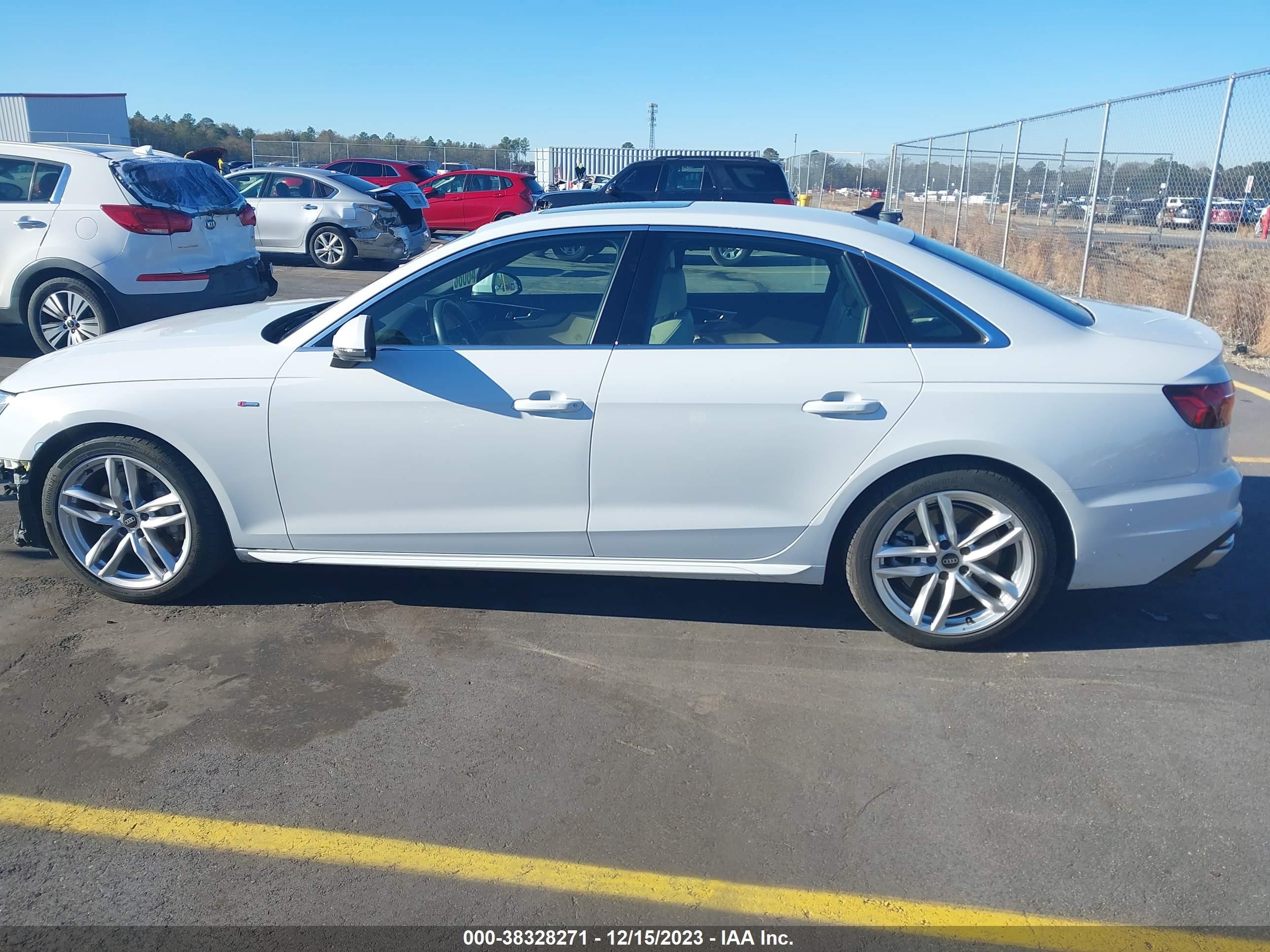 Photo 13 VIN: WAUEAAF44NN013926 - AUDI A4 