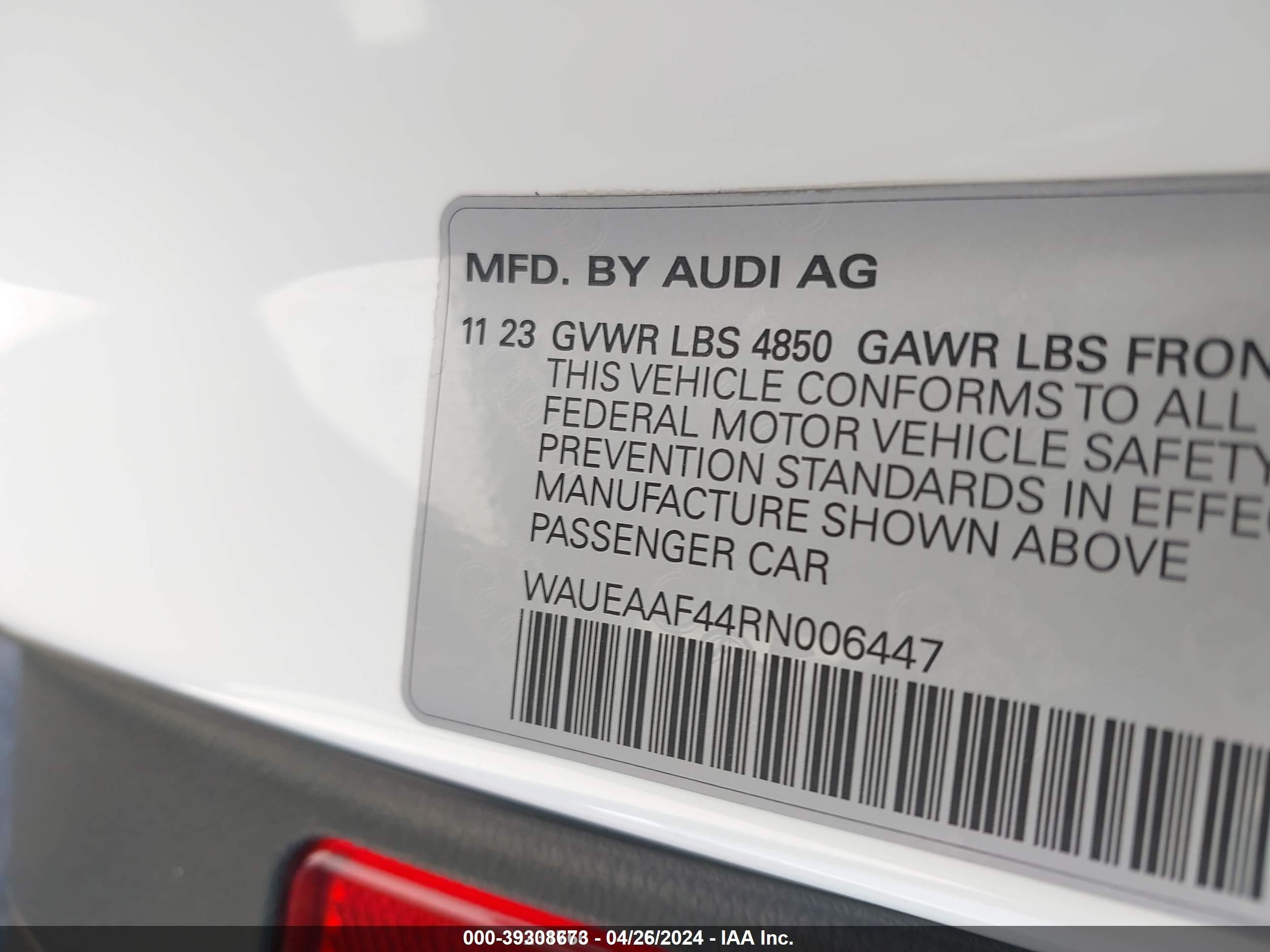 Photo 8 VIN: WAUEAAF44RN006447 - AUDI A4 