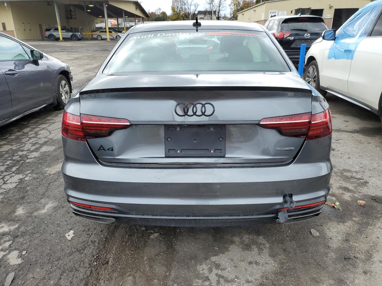 Photo 5 VIN: WAUEAAF45PA015775 - AUDI A4 