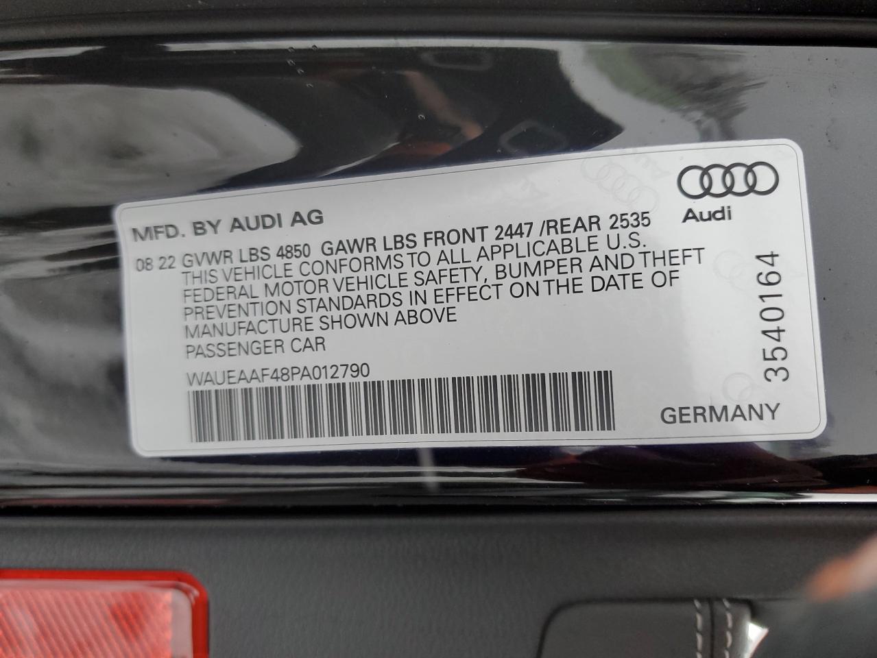 Photo 11 VIN: WAUEAAF48PA012790 - AUDI A4 