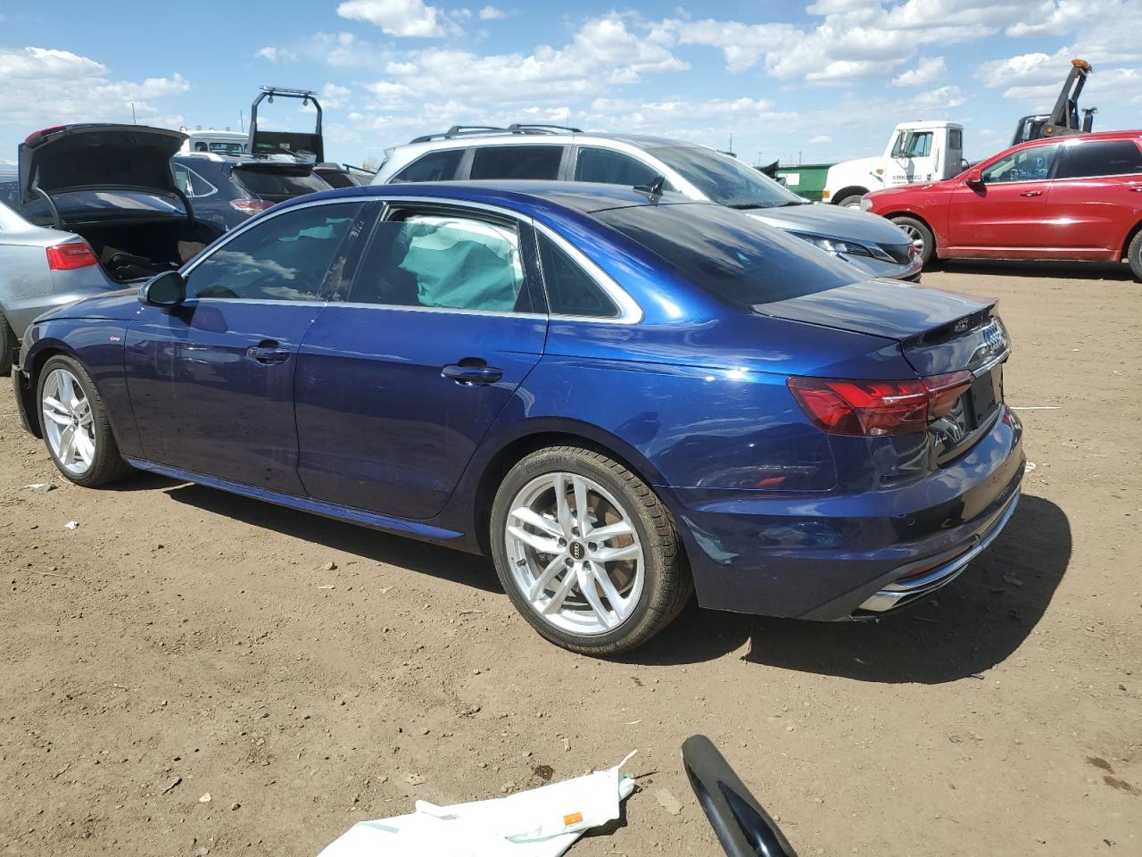 Photo 1 VIN: WAUEAAF49PN010720 - AUDI A4 