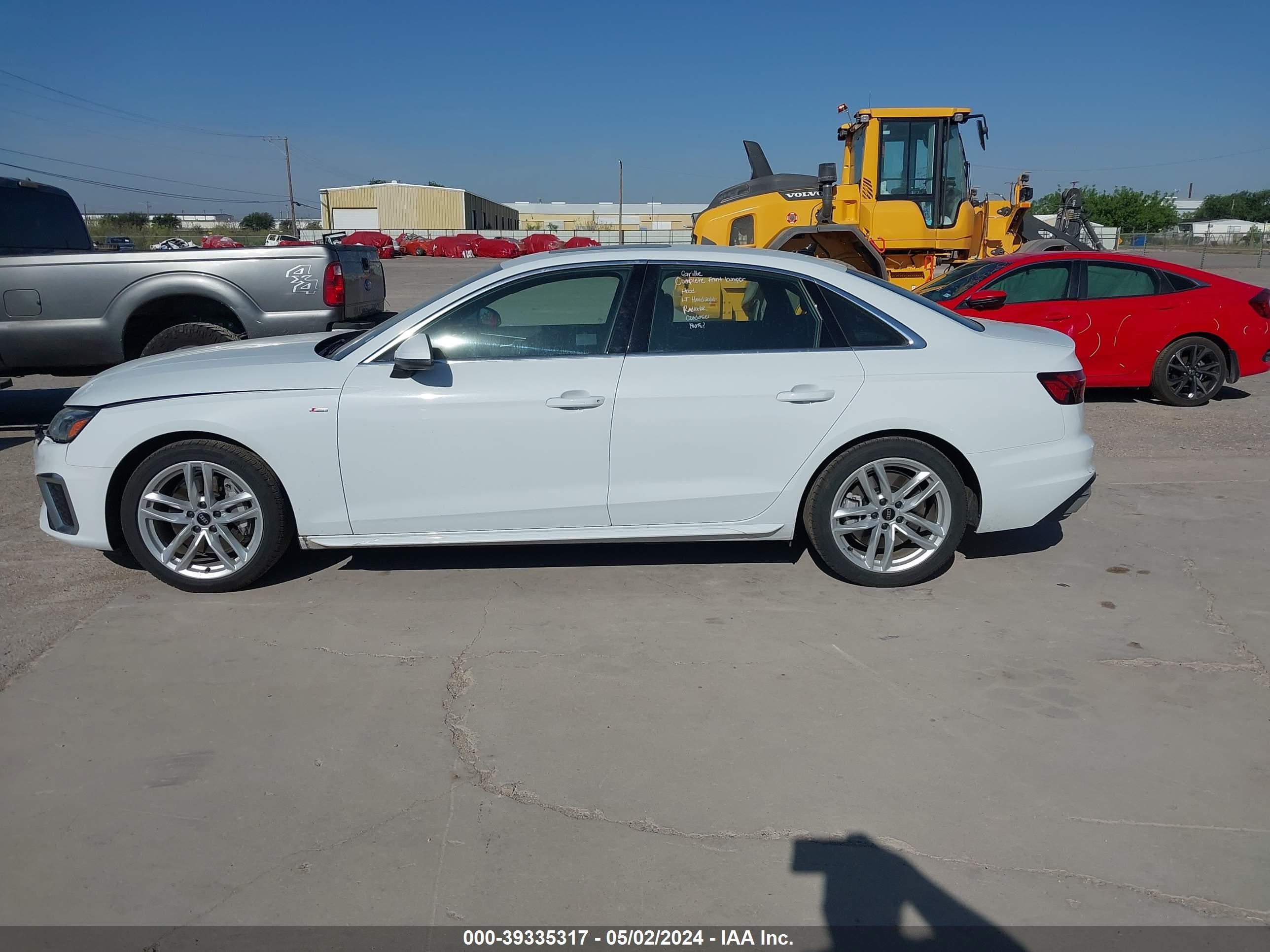 Photo 13 VIN: WAUEAAF4XRN005822 - AUDI A4 