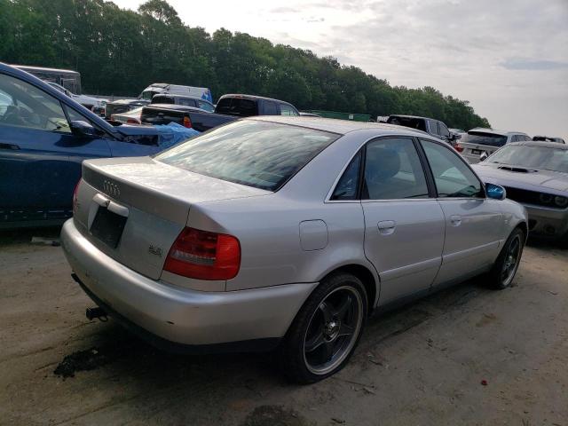 Photo 2 VIN: WAUED28D8XA221554 - AUDI A4 