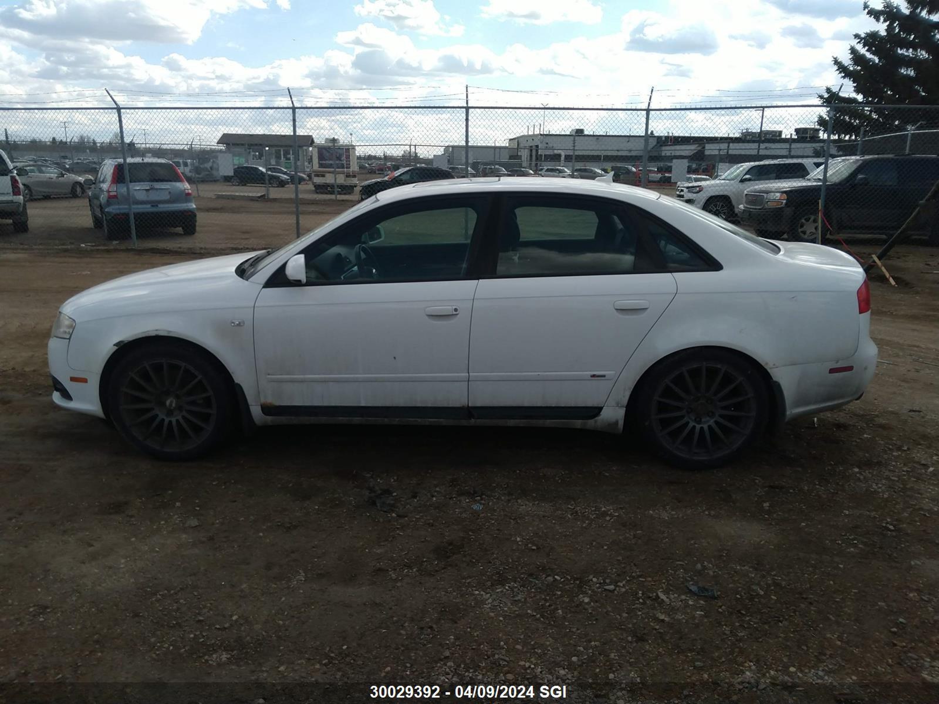 Photo 13 VIN: WAUEF68E58A130043 - AUDI A4 