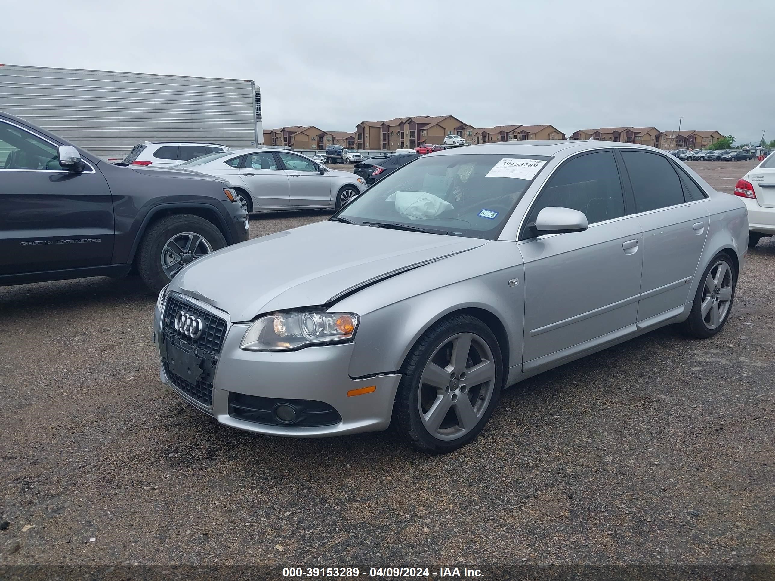 Photo 1 VIN: WAUEF78EX8A116306 - AUDI A4 