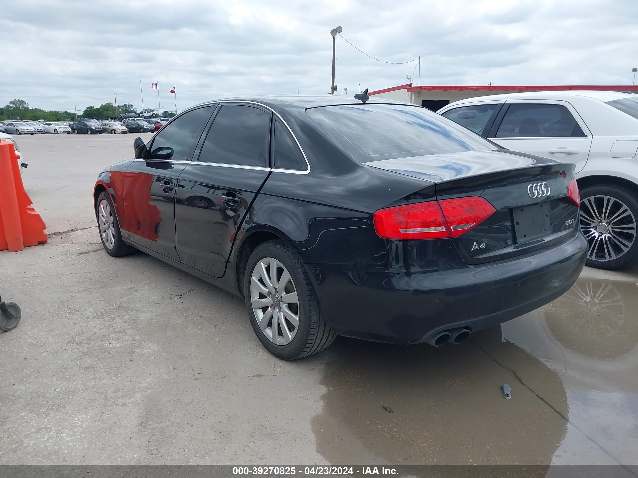 Photo 2 VIN: WAUEFAFL1BN039498 - AUDI A4 