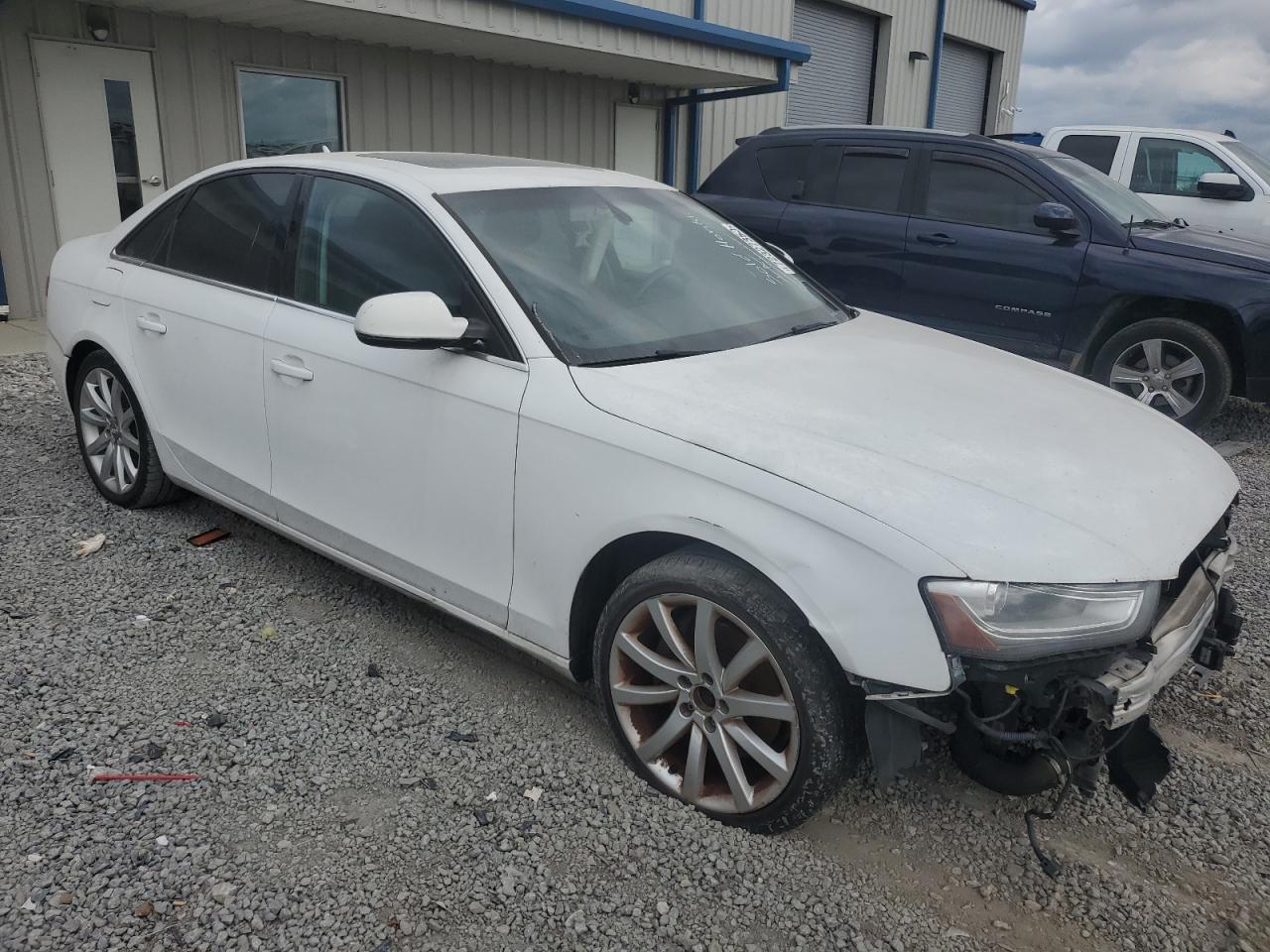 Photo 3 VIN: WAUEFAFL7DA044957 - AUDI A4 