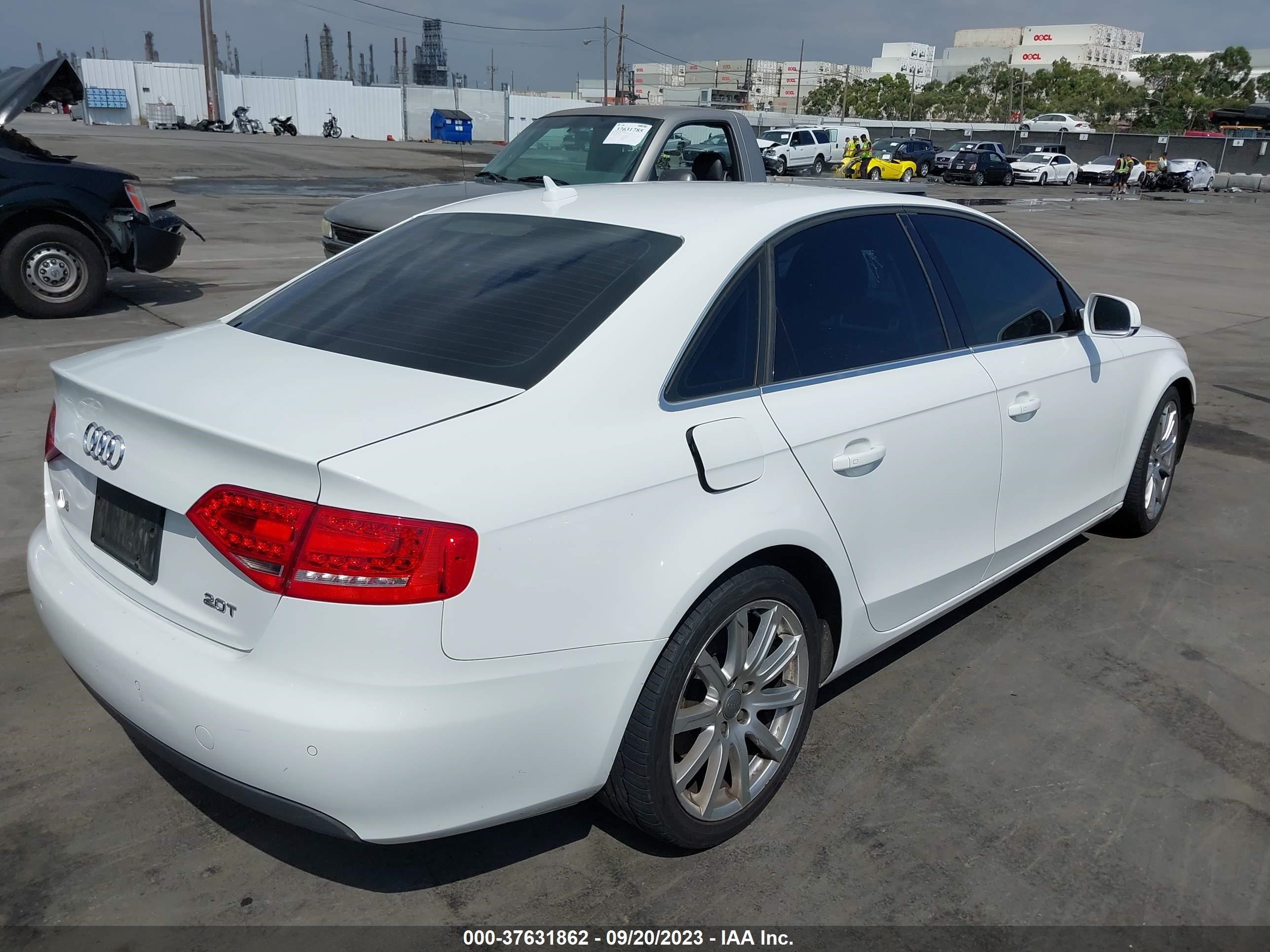 Photo 3 VIN: WAUEFAFL9AN019630 - AUDI A4 