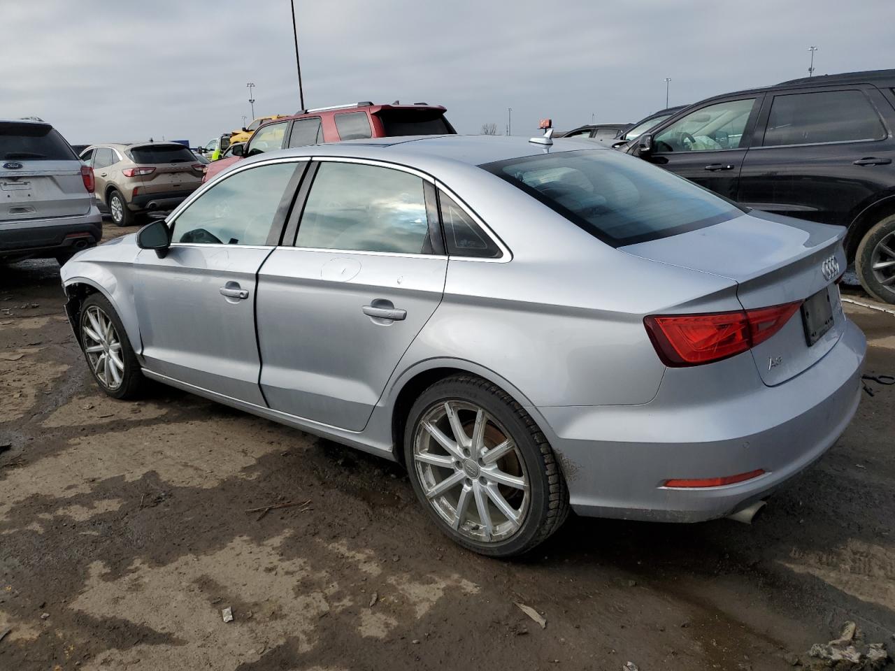 Photo 1 VIN: WAUEFGFF1F1113223 - AUDI A3 