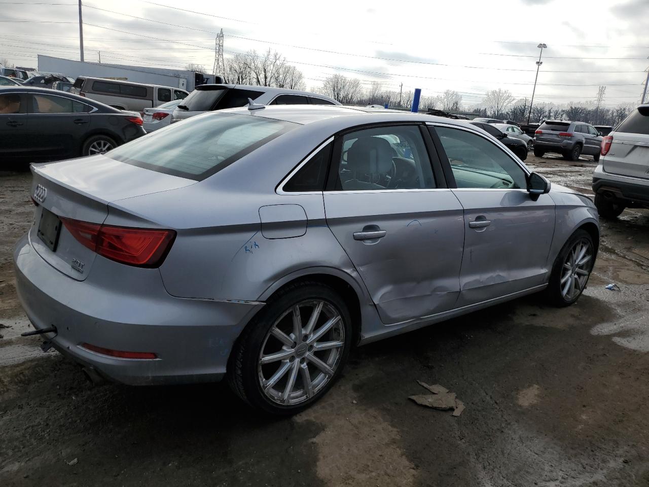 Photo 2 VIN: WAUEFGFF1F1113223 - AUDI A3 