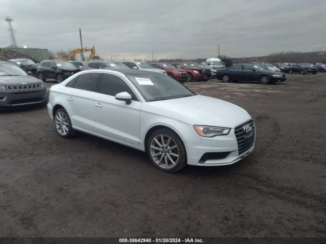 Photo 0 VIN: WAUEFGFF6F1103240 - AUDI A3 