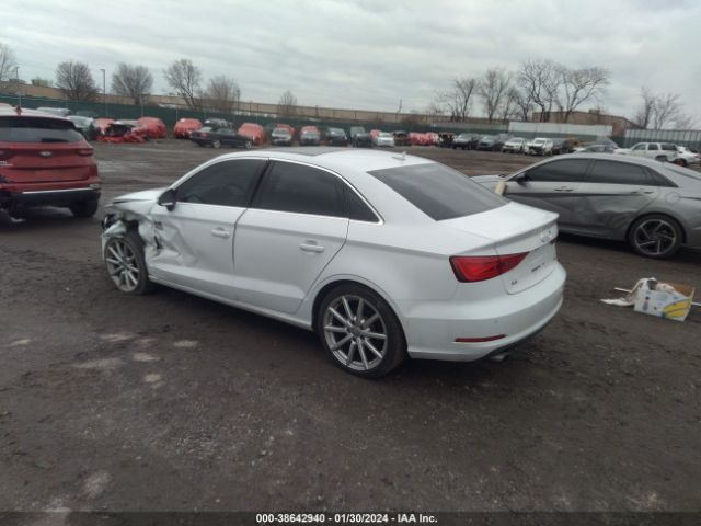 Photo 2 VIN: WAUEFGFF6F1103240 - AUDI A3 