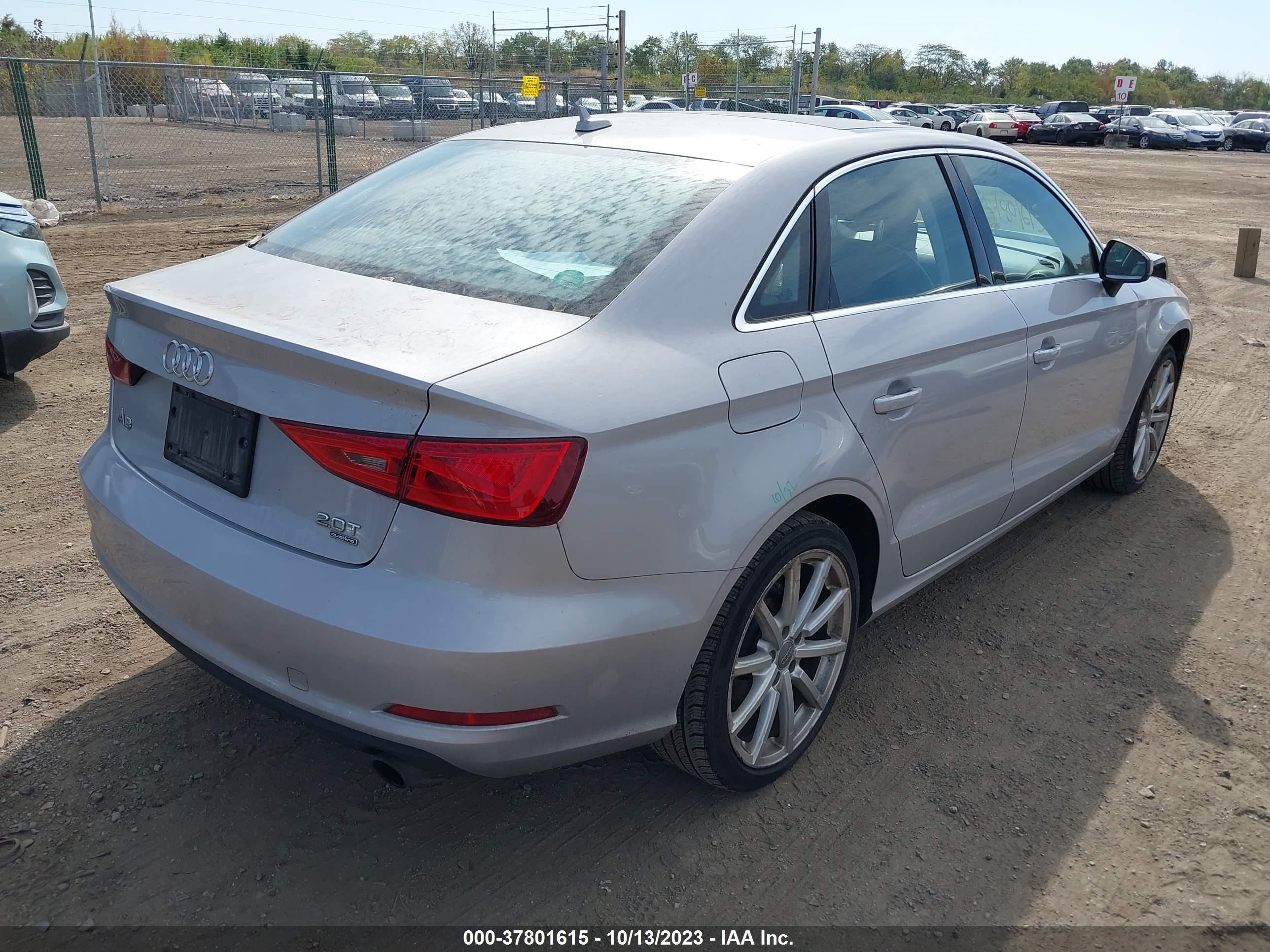 Photo 3 VIN: WAUEFGFF7F1046952 - AUDI A3 