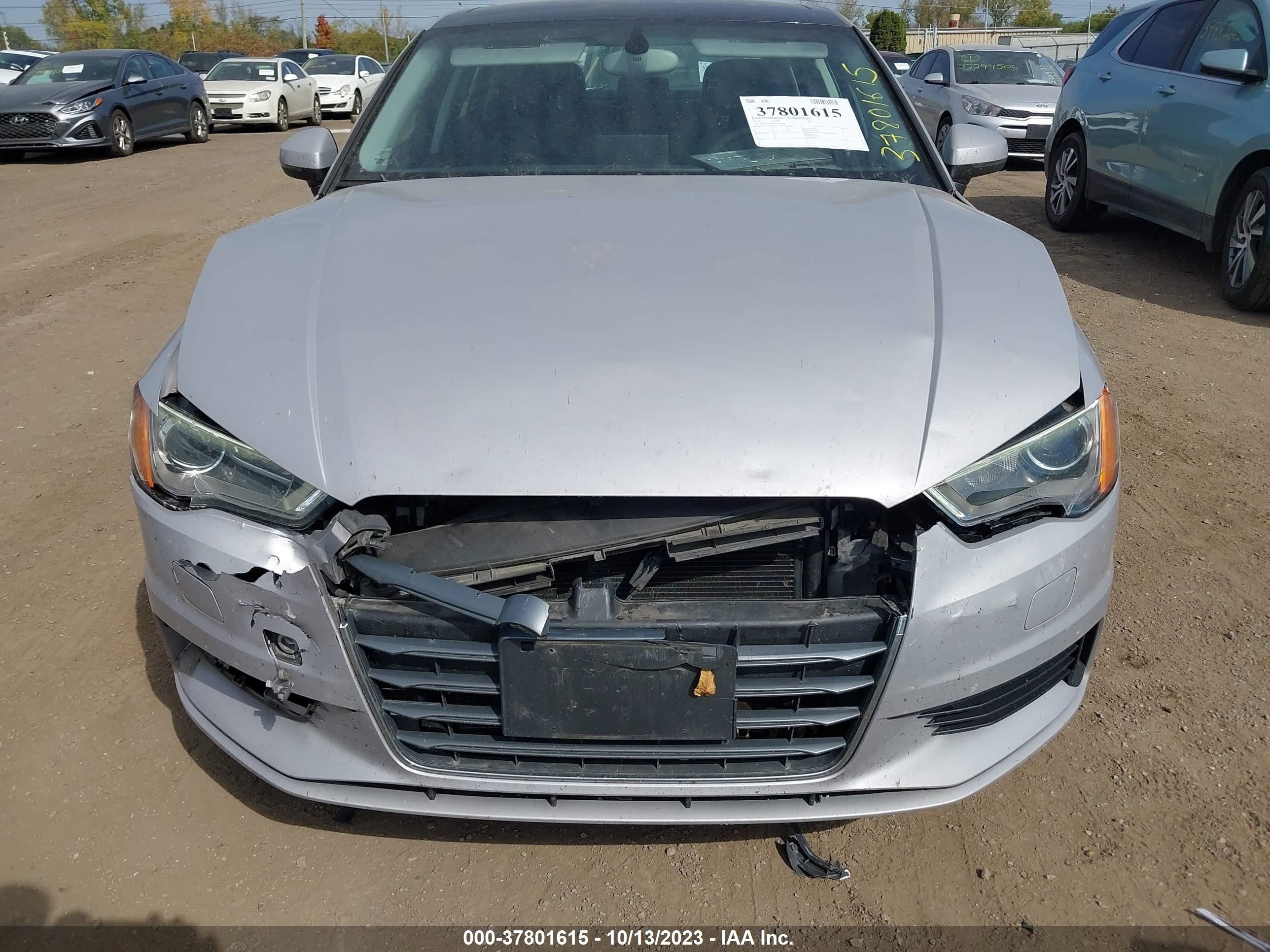 Photo 5 VIN: WAUEFGFF7F1046952 - AUDI A3 