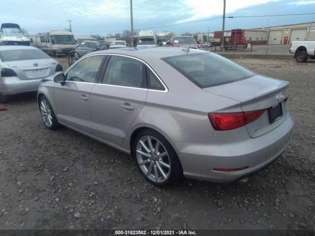 Photo 2 VIN: WAUEFGFF7F1055019 - AUDI A3 