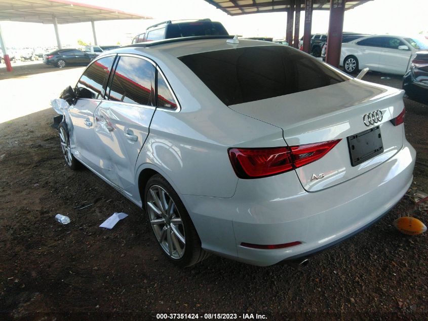 Photo 2 VIN: WAUEFGFF7F1121777 - AUDI A3 