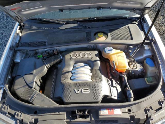 Photo 10 VIN: WAUEH64B61N026083 - AUDI A6 