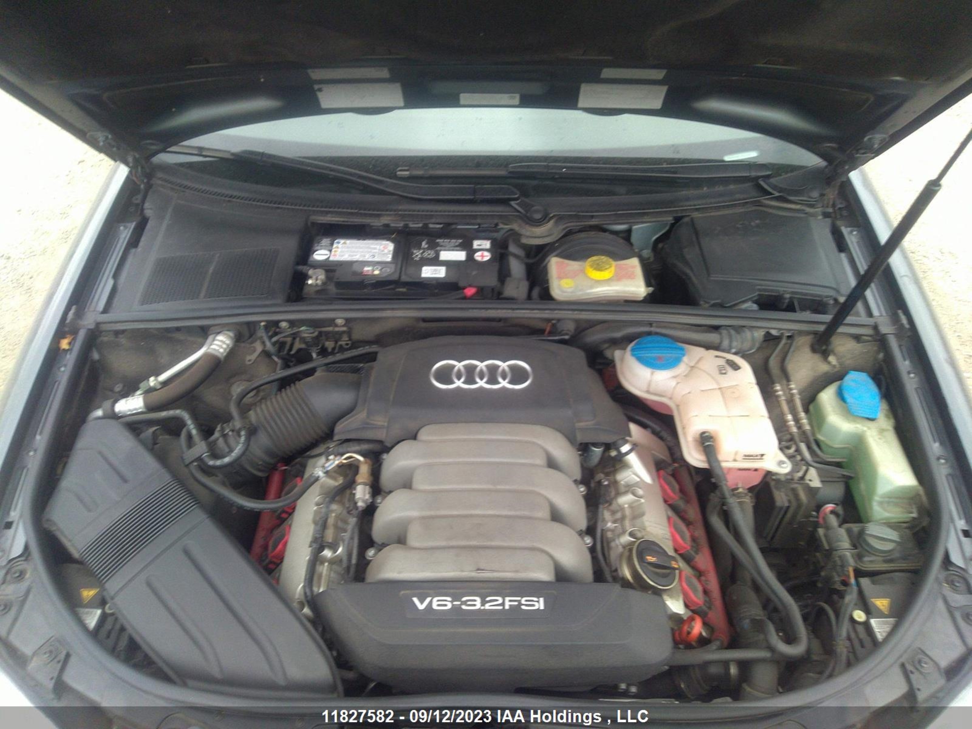 Photo 9 VIN: WAUEH68E18A034971 - AUDI A4 