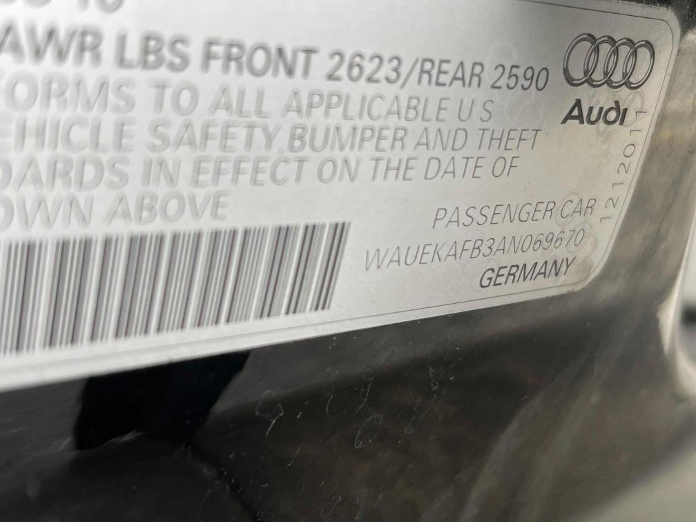 Photo 9 VIN: WAUEKAFB3AN069670 - AUDI A6 PREMIUM 