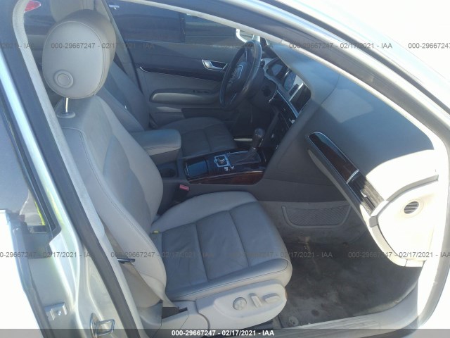 Photo 4 VIN: WAUEKAFB6AN048960 - AUDI A6 