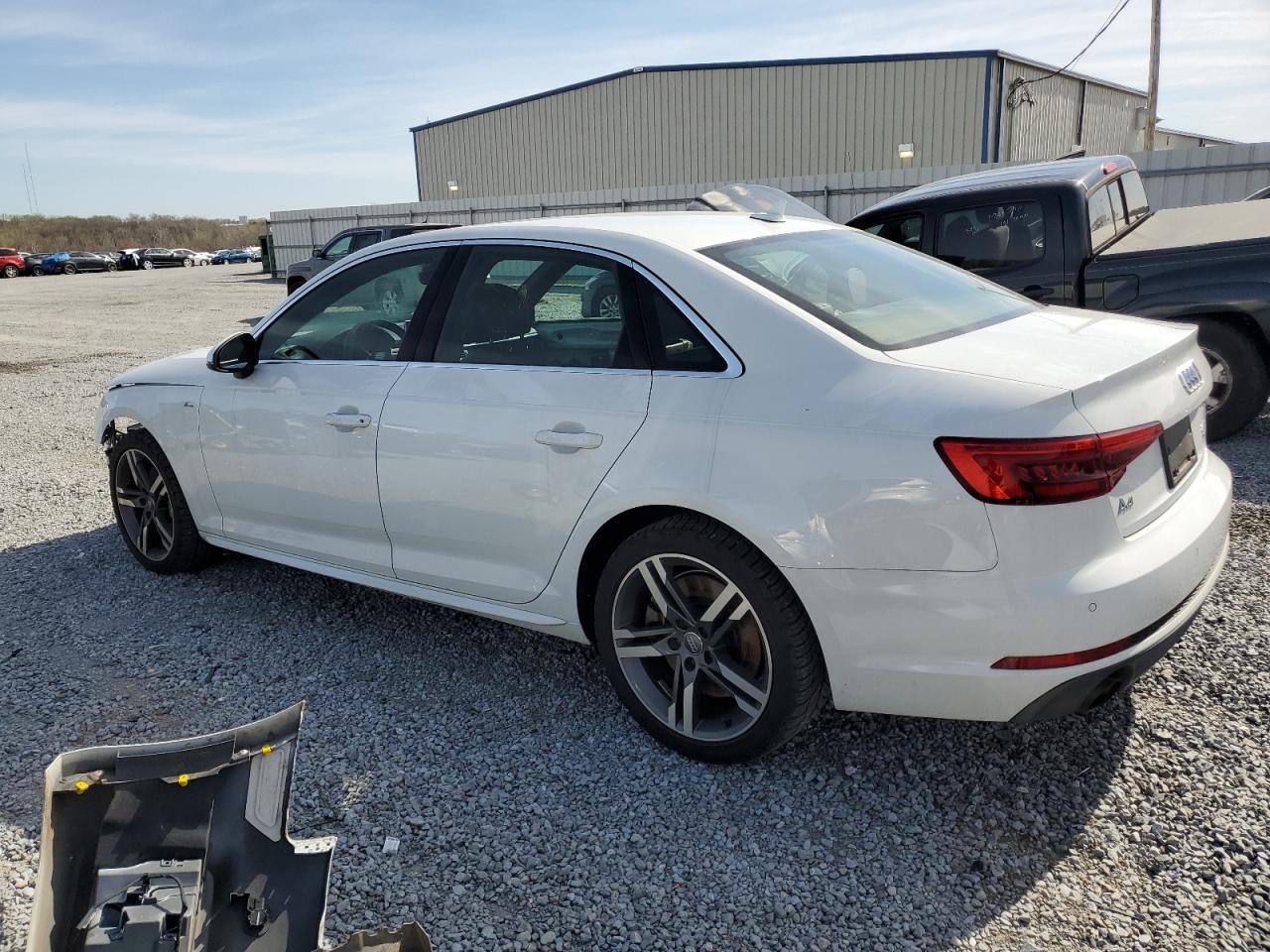 Photo 1 VIN: WAUENAF40HN025824 - AUDI A4 