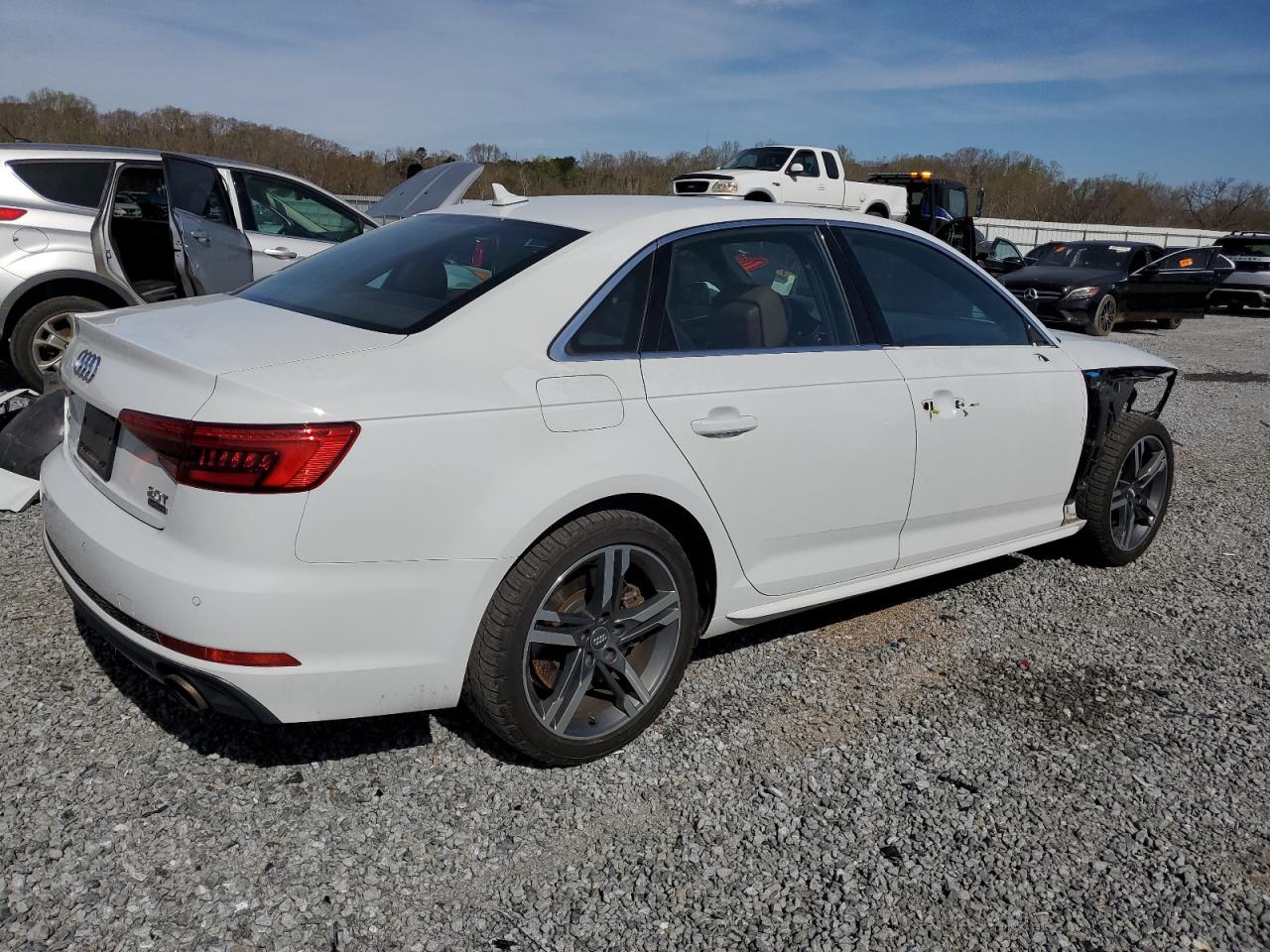 Photo 2 VIN: WAUENAF40HN025824 - AUDI A4 