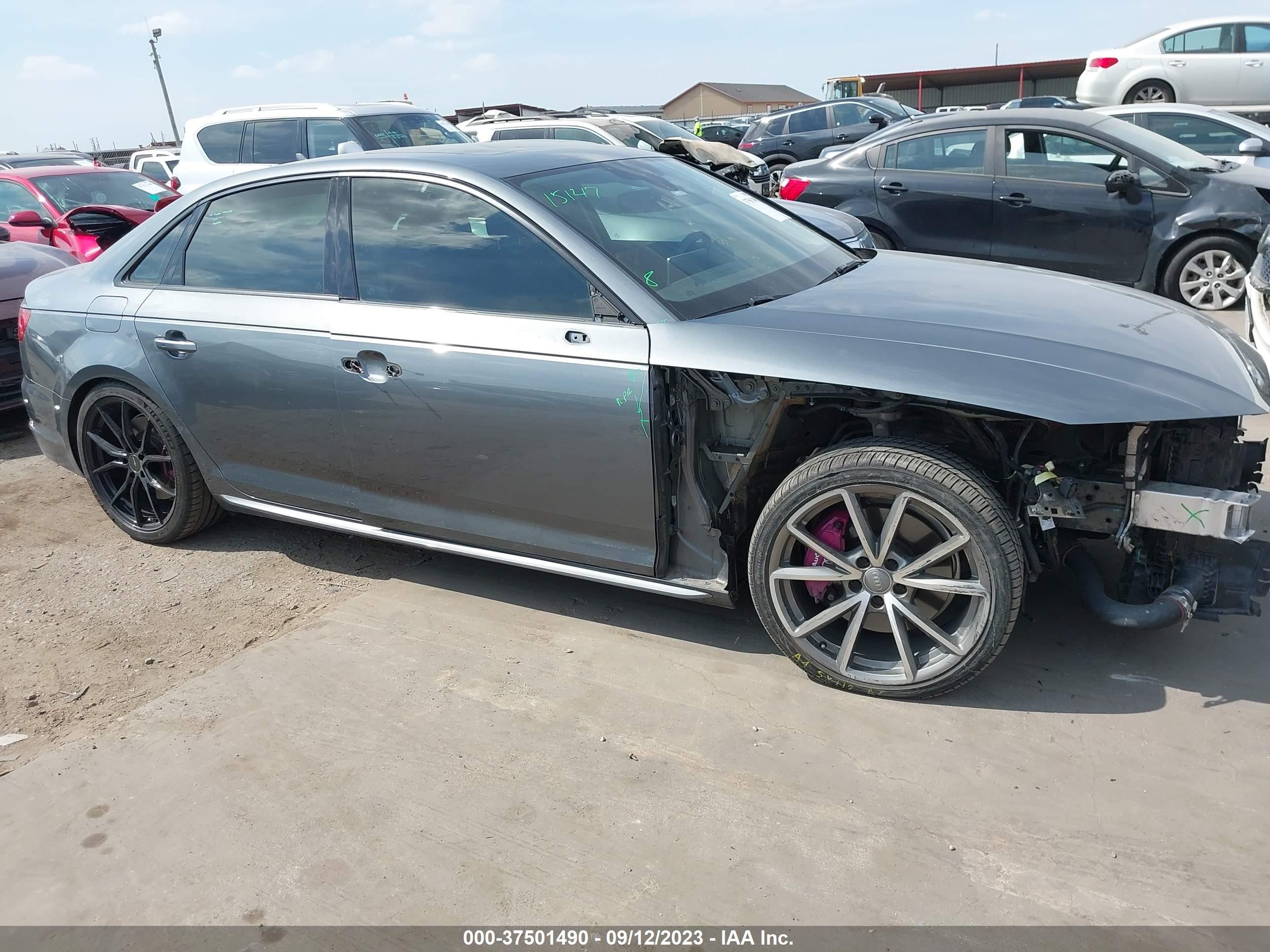 Photo 13 VIN: WAUENAF41HN013889 - AUDI A4 