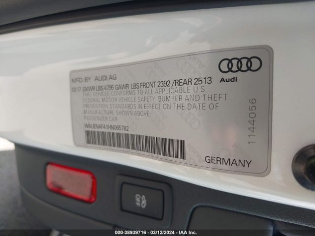 Photo 8 VIN: WAUENAF41HN065782 - AUDI A4 