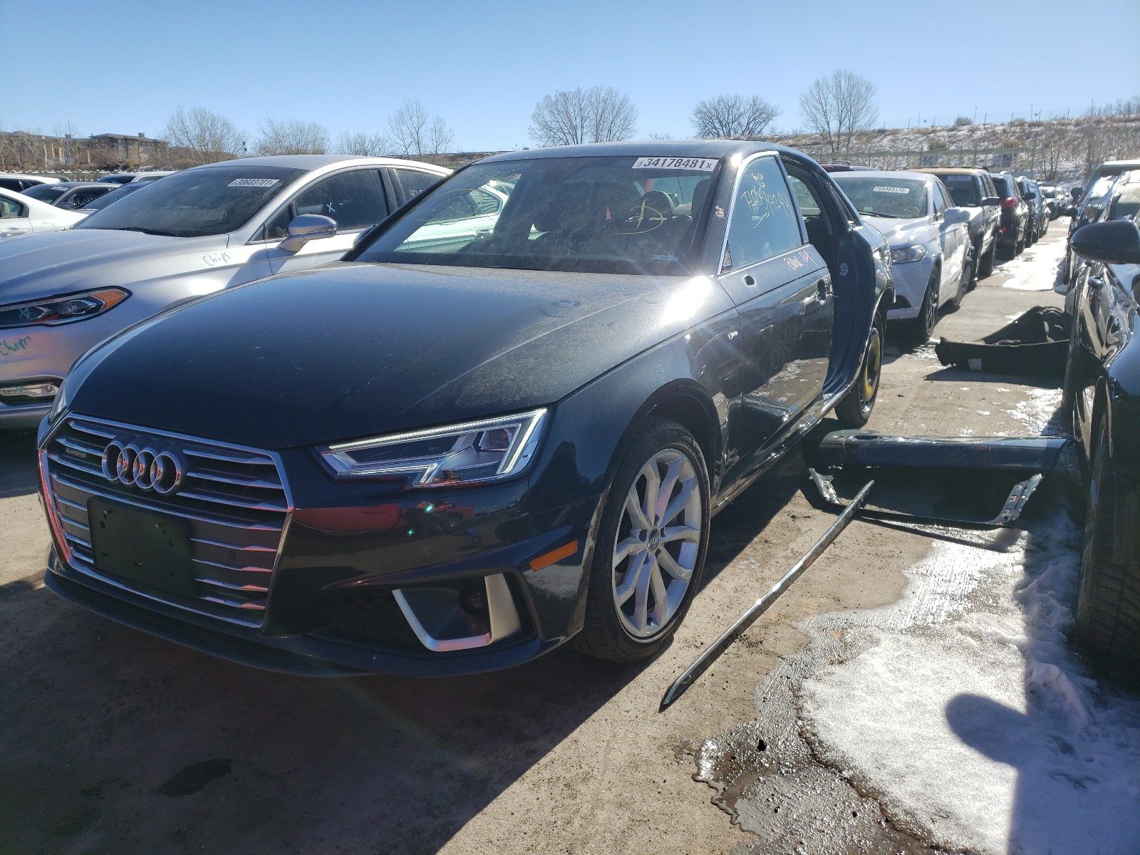 Photo 1 VIN: WAUENAF42KA099051 - AUDI A4 